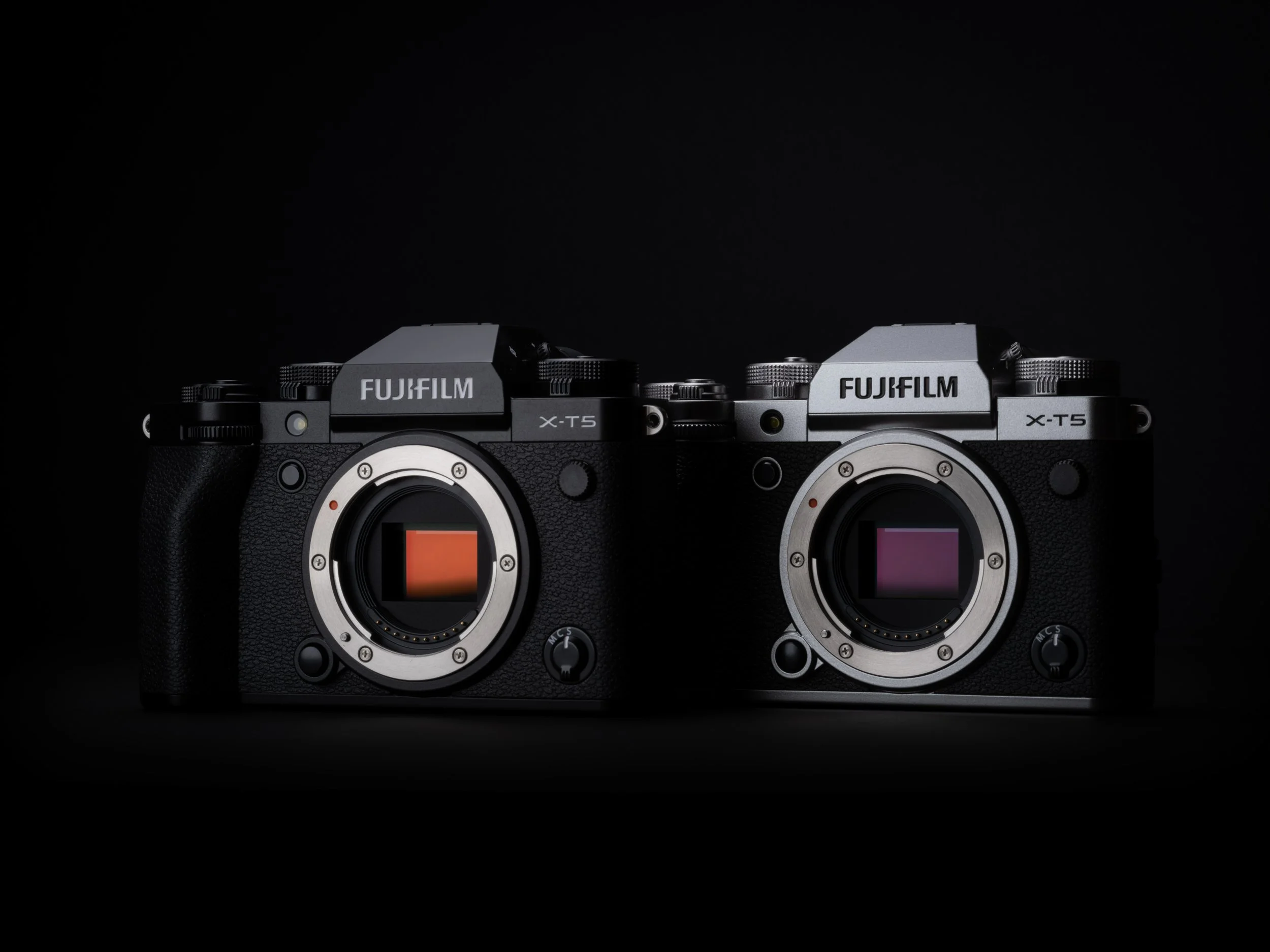 FUJIFILM-X-T5_Key-Visual-43.jpg