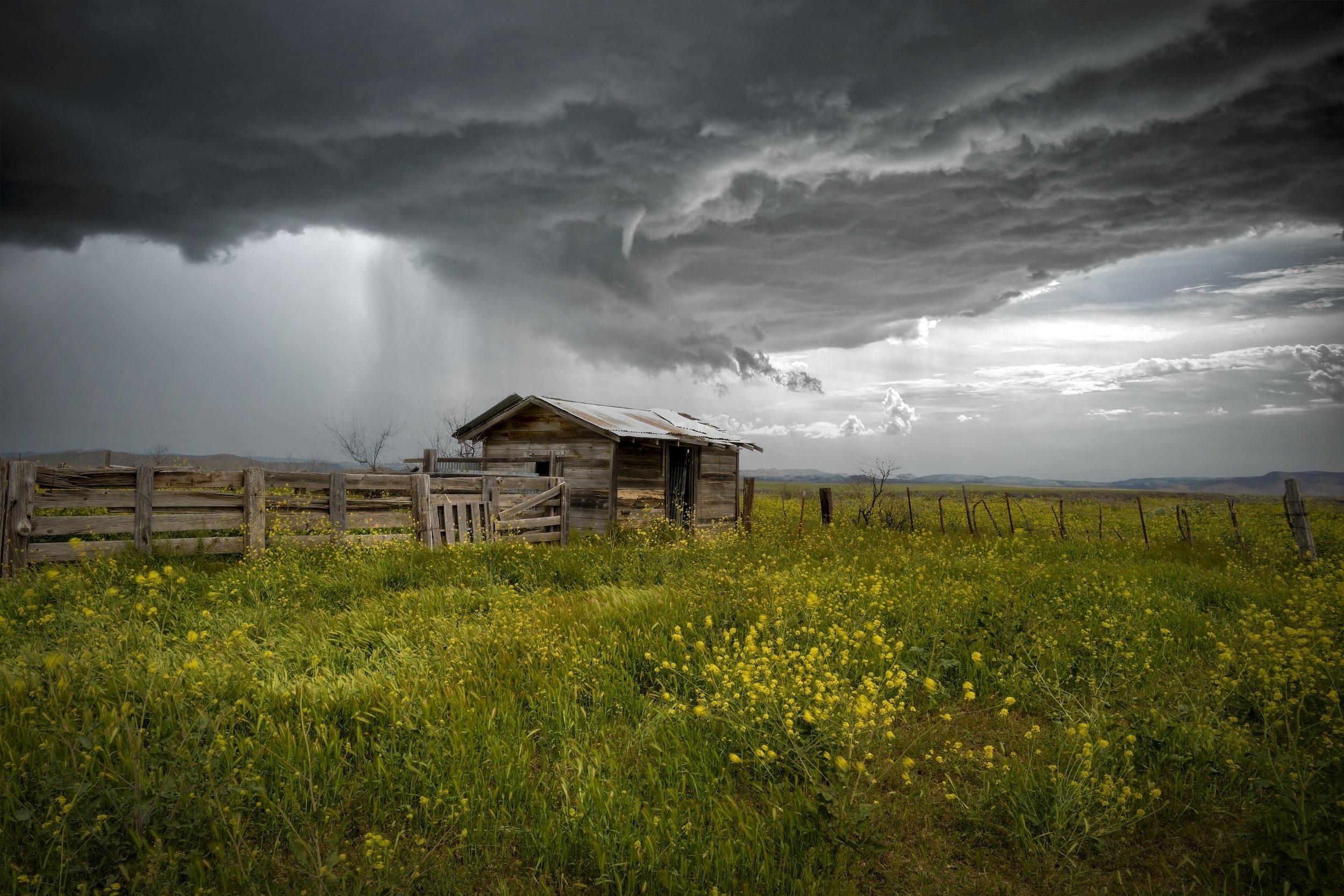 Ran - Arizona Abandoned.jpg
