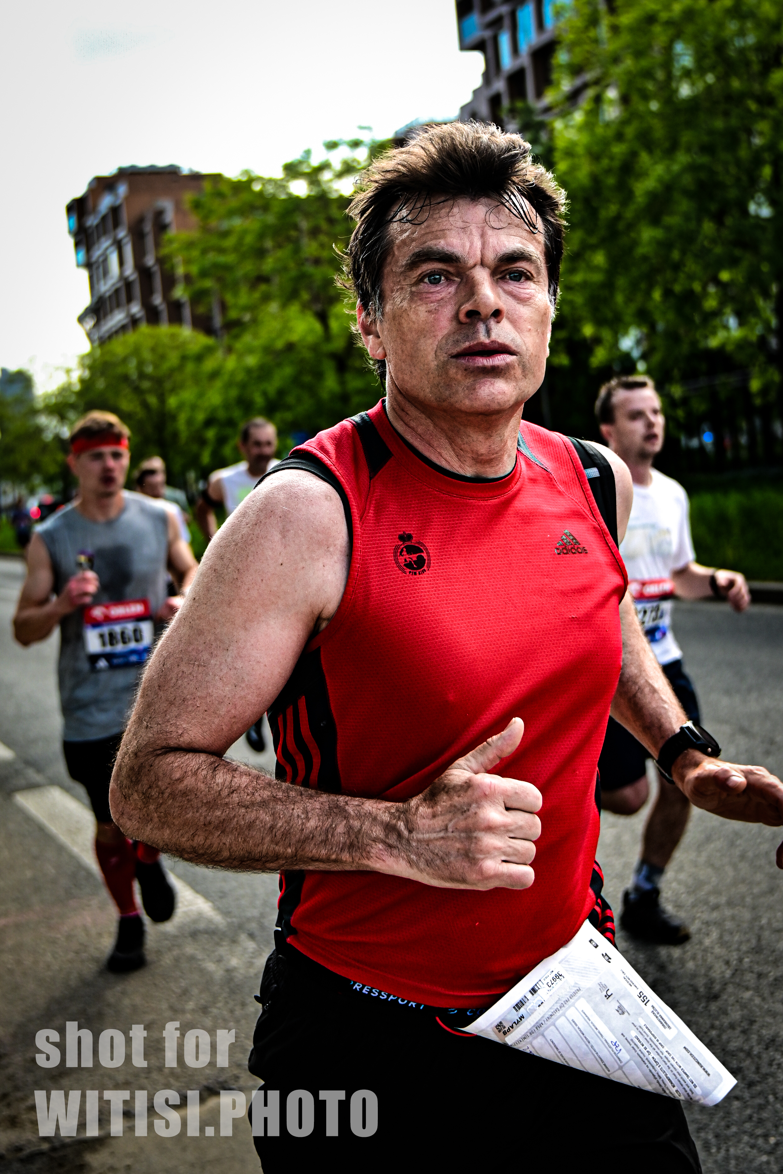 sport_photo_show_watermark.png