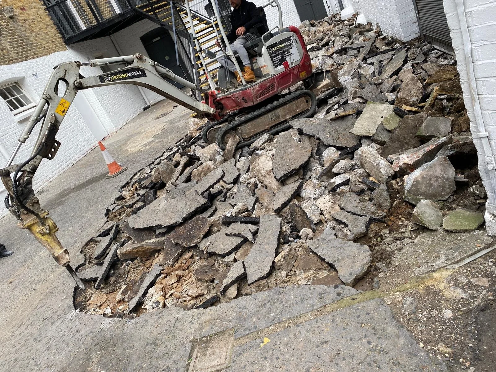 WhatsApp Image 2026-01-19 at 21.12.36 (1).jpeg