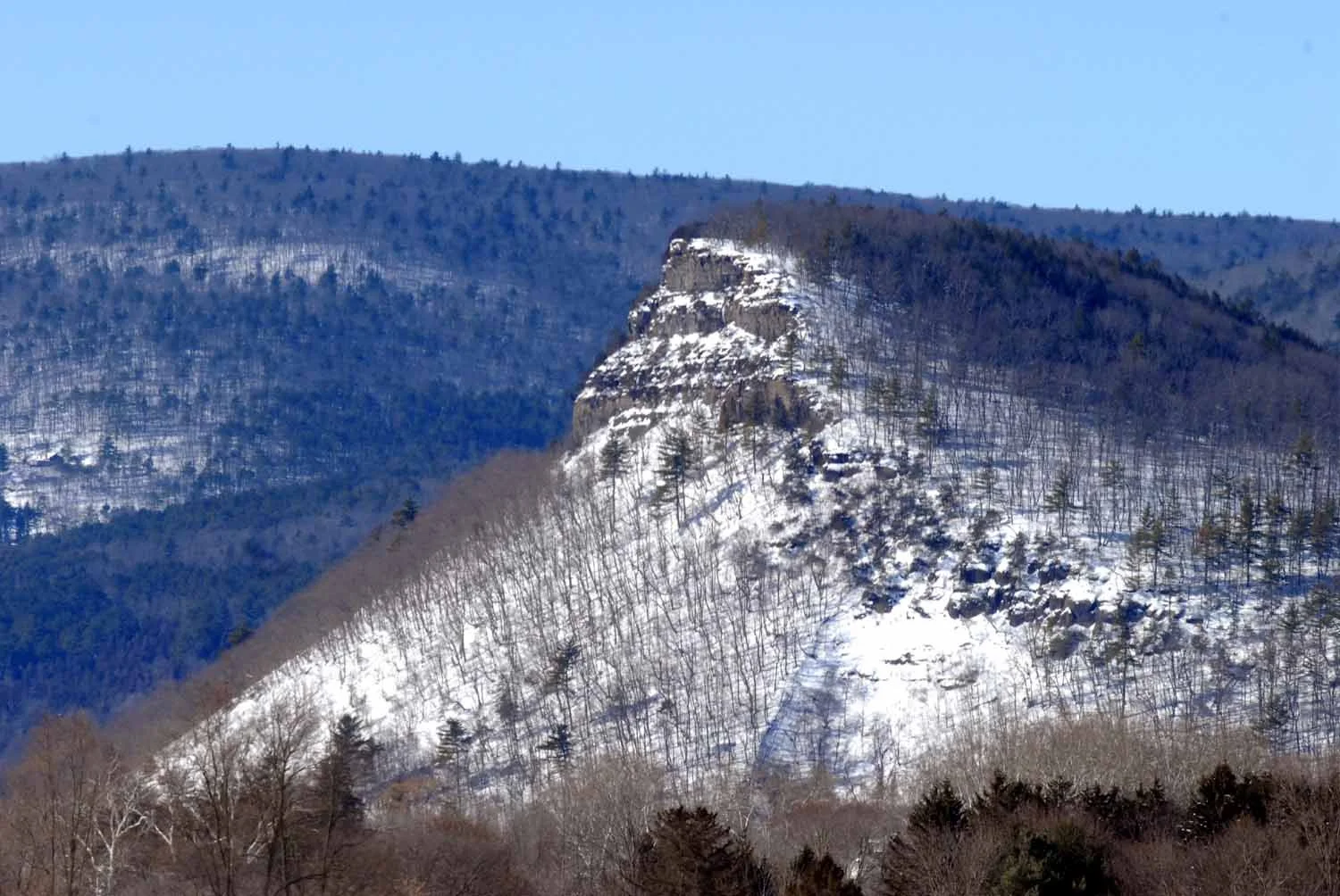 SEEC. snowy Vroman's Nose.jpg