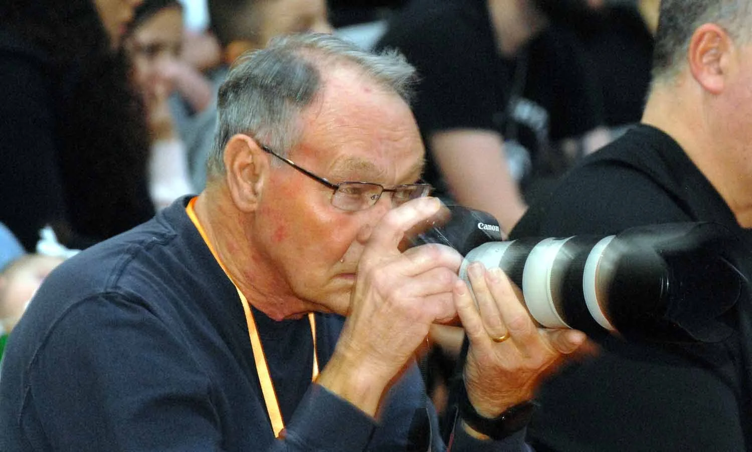 SB. Roney shoots.jpg