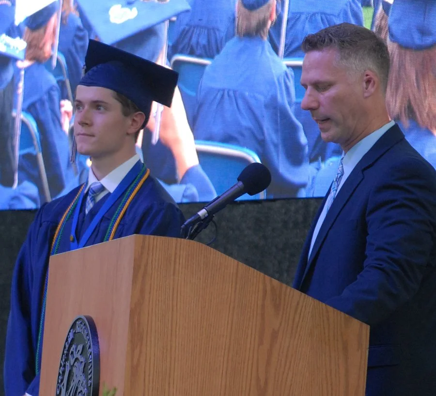 CR grad. coval w Barr.jpg