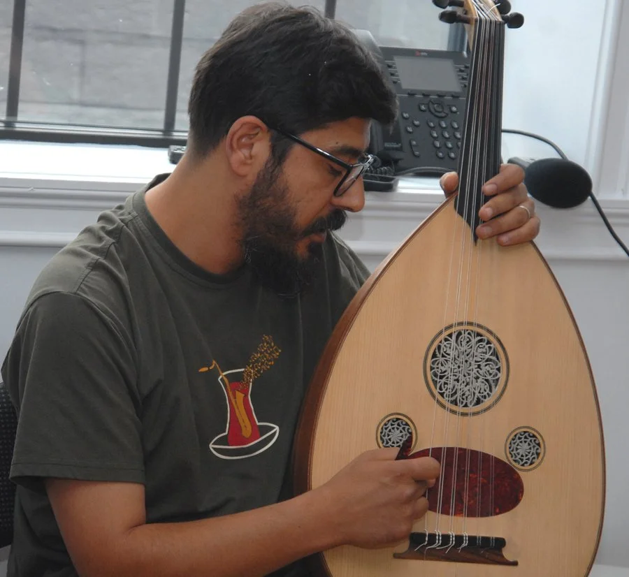 guitar play.jpg