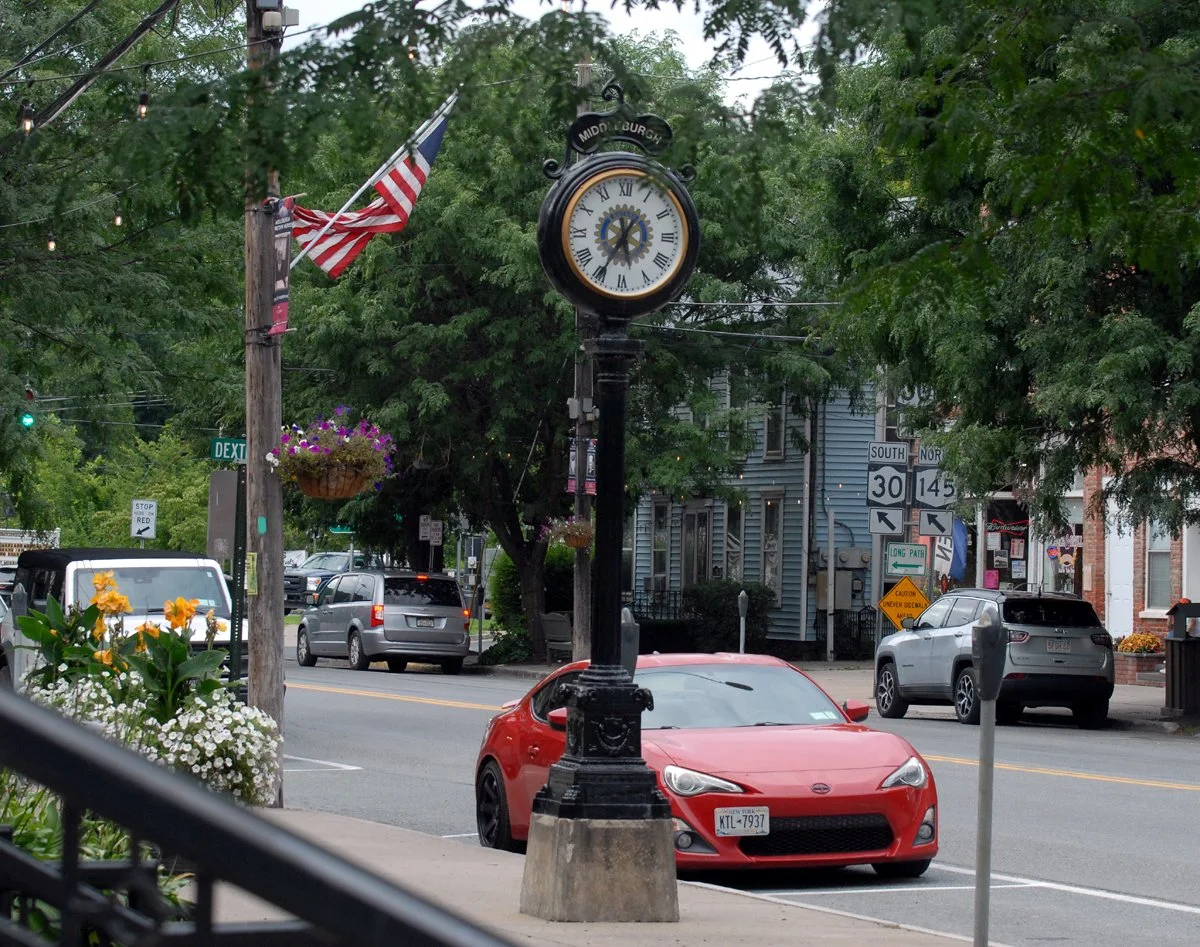 MB clock.jpg