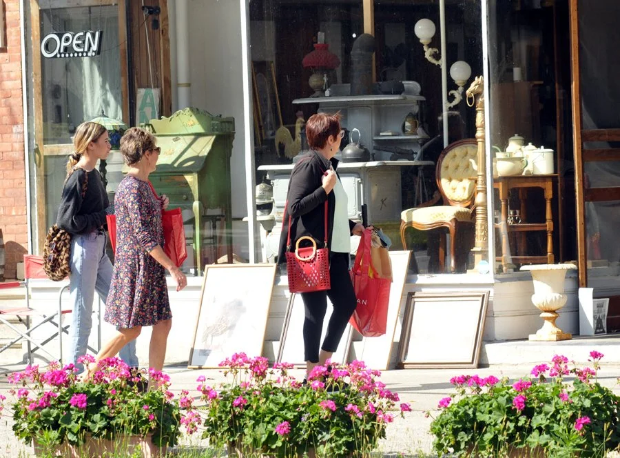 Harvest Fest shops COVID.jpg