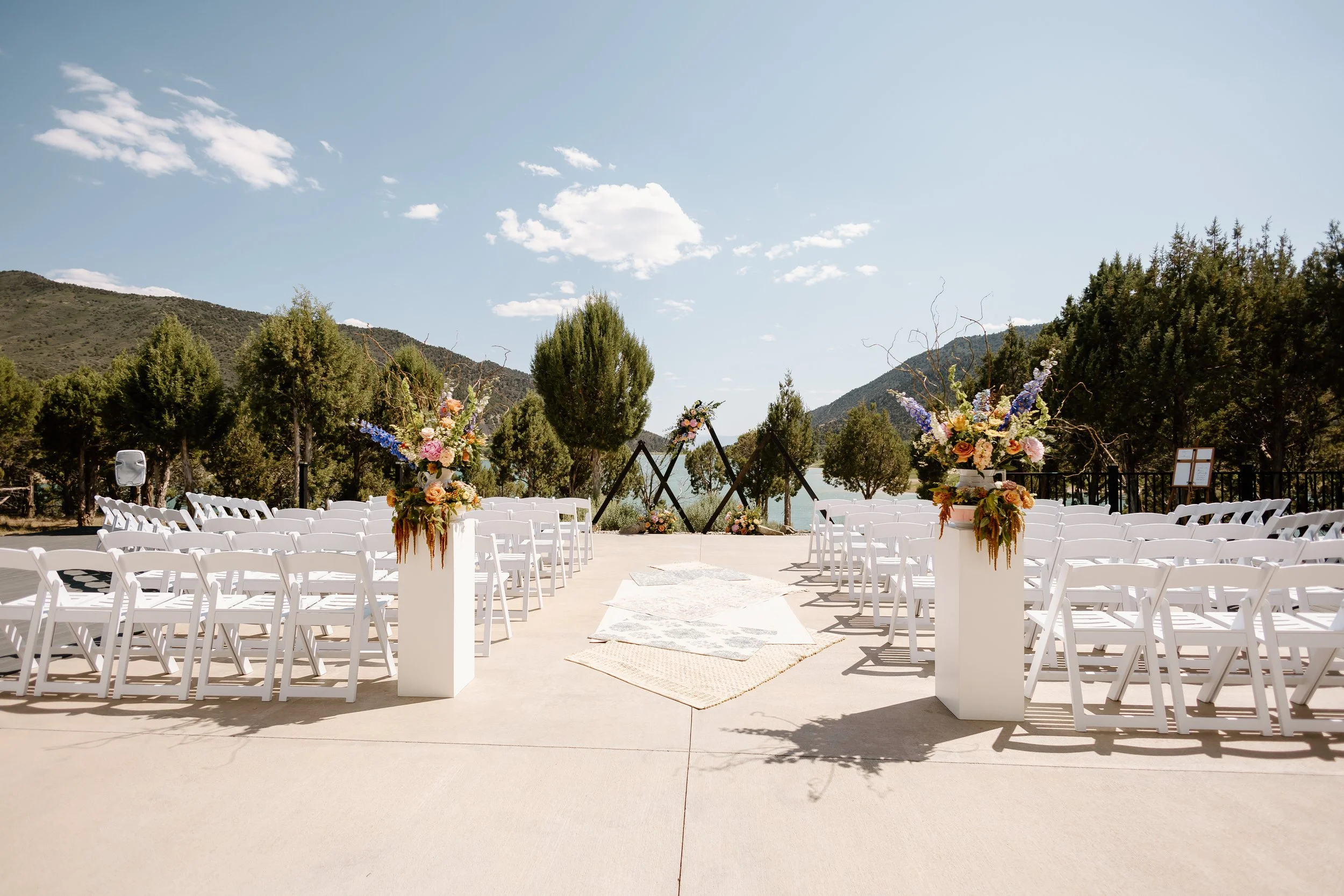 Month of Coordinator at Vista View Events | A Wedding Venue in Colorado with Lake and Mountain Views