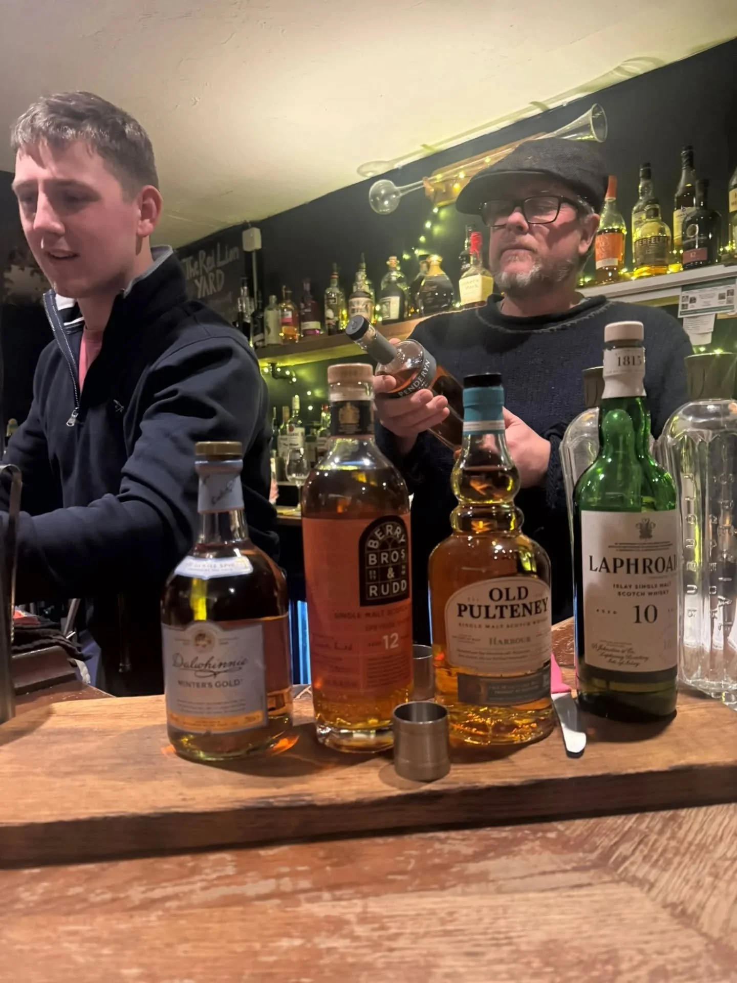 🥃✨️A few from the whiskey tasting evening, and a fire finisher vid too (because Carrie was not into it, and was not drinking it!) 😂🔥

Thanks to everyone that came!!