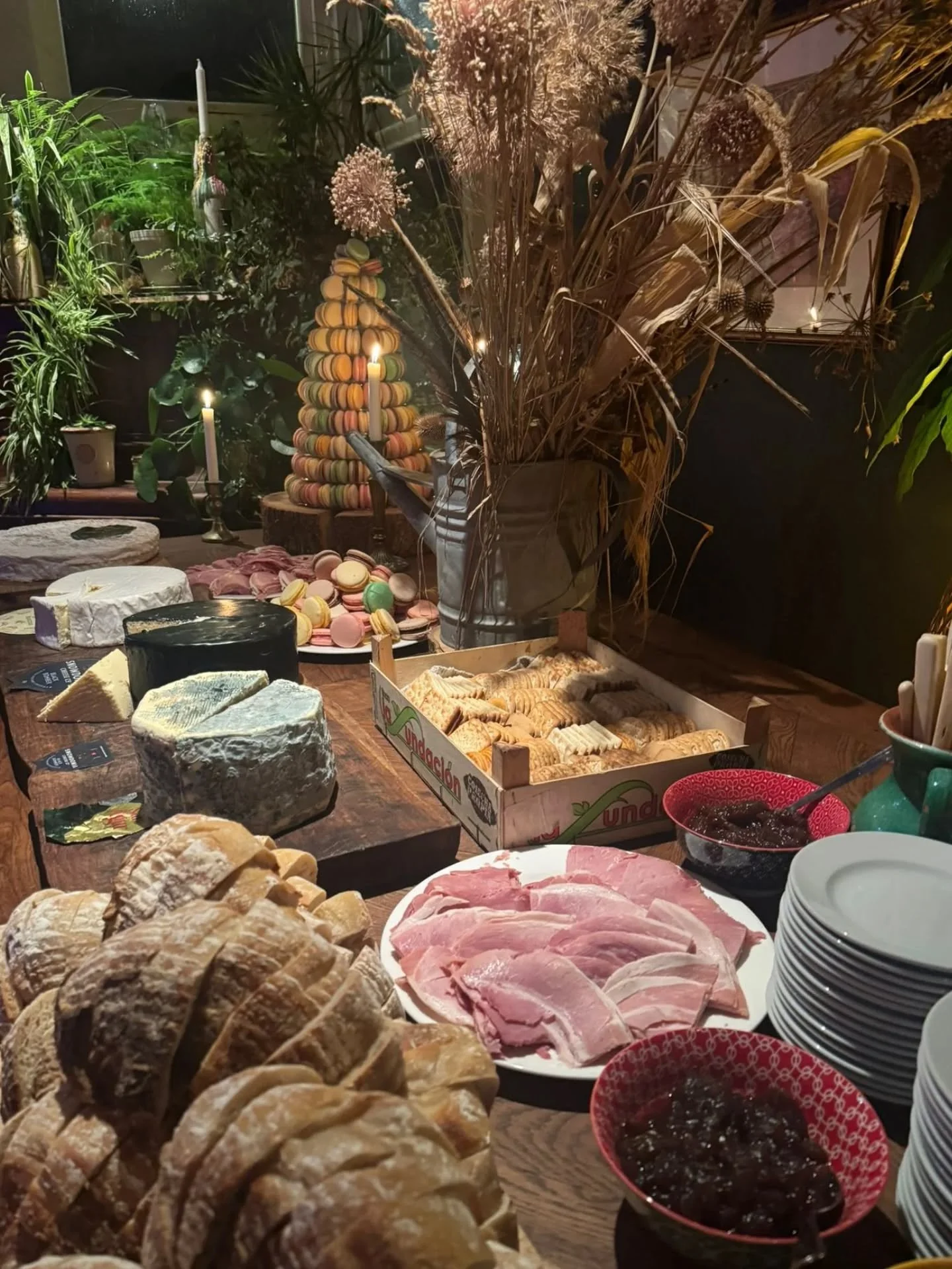 Thank you to everyone that came on friday, it meant so much to celebrate with you all,  it was awesome to see the pub absolutely bulging at the seams. @itsyourparties @pluckingdifferent  @pipspatisserie35 &hearts;️✨️💍🥂 

Lots of love Carrie &amp; M