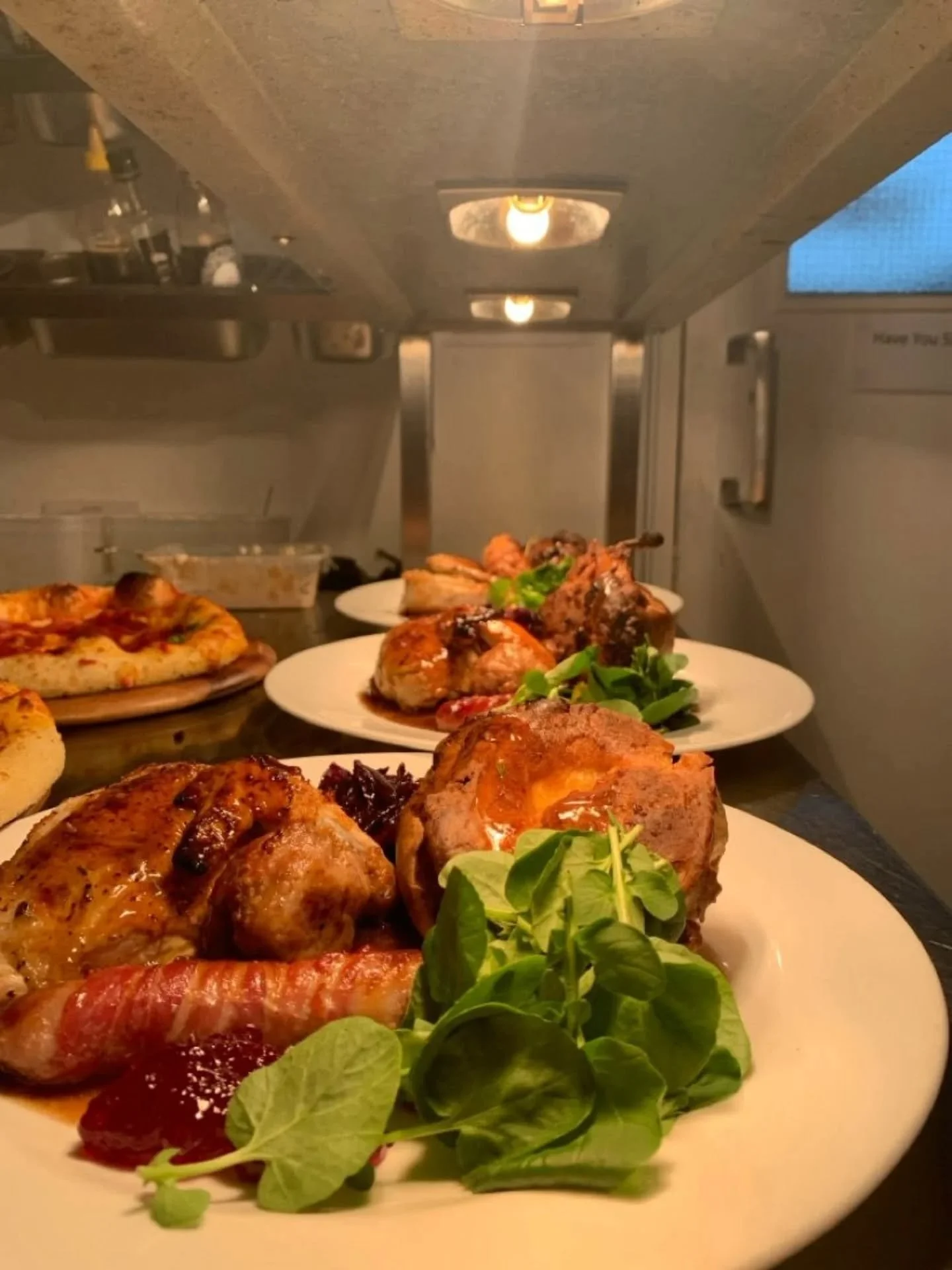 First roast of the year!👏🏻 ❌️Dont miss out... on our scrumptious, fresh, and hearty food tomorrow. Roasts available EVERY sunday!