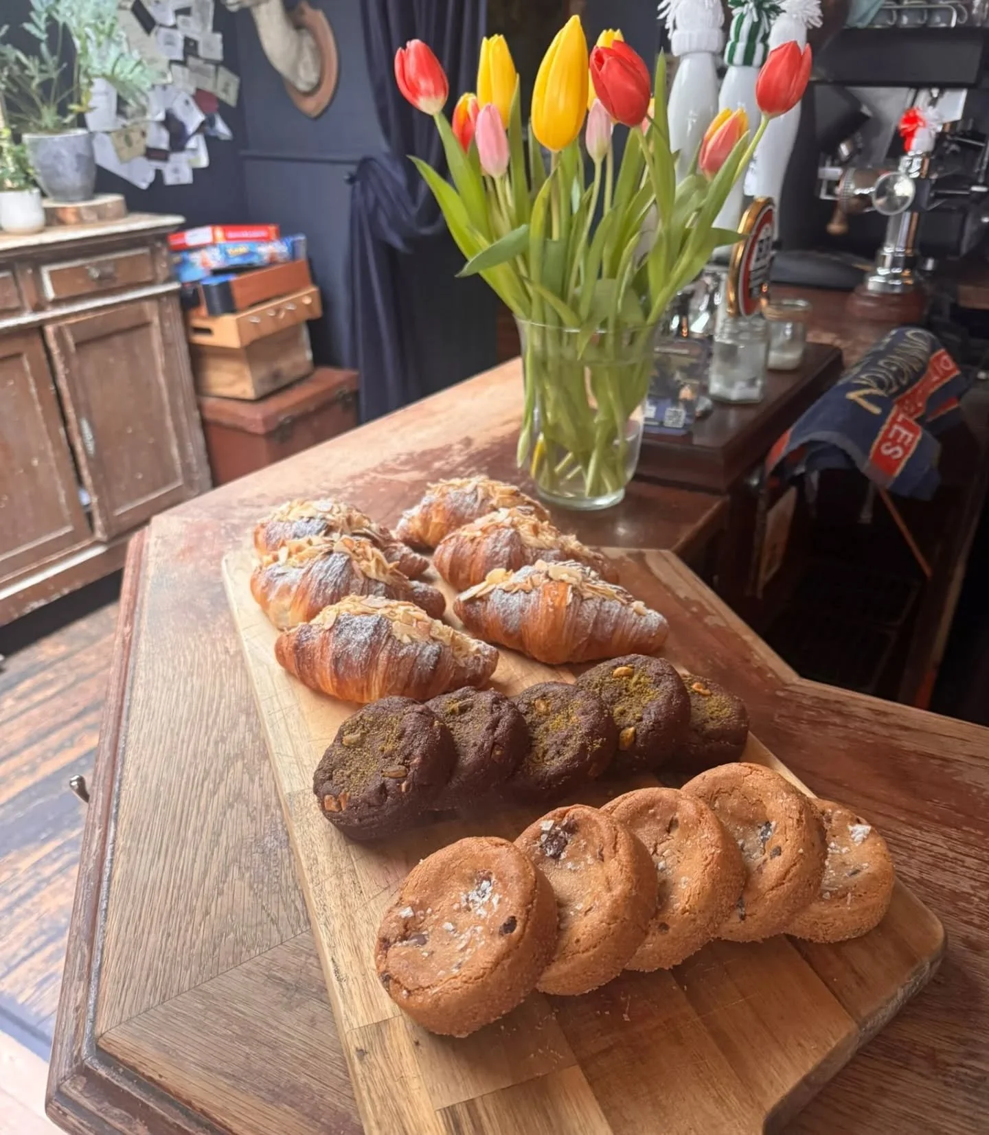 Look what we have for our lovely customers today as a little treat from @pipspatisserie35 - Perfect for a post roast sweet treat.