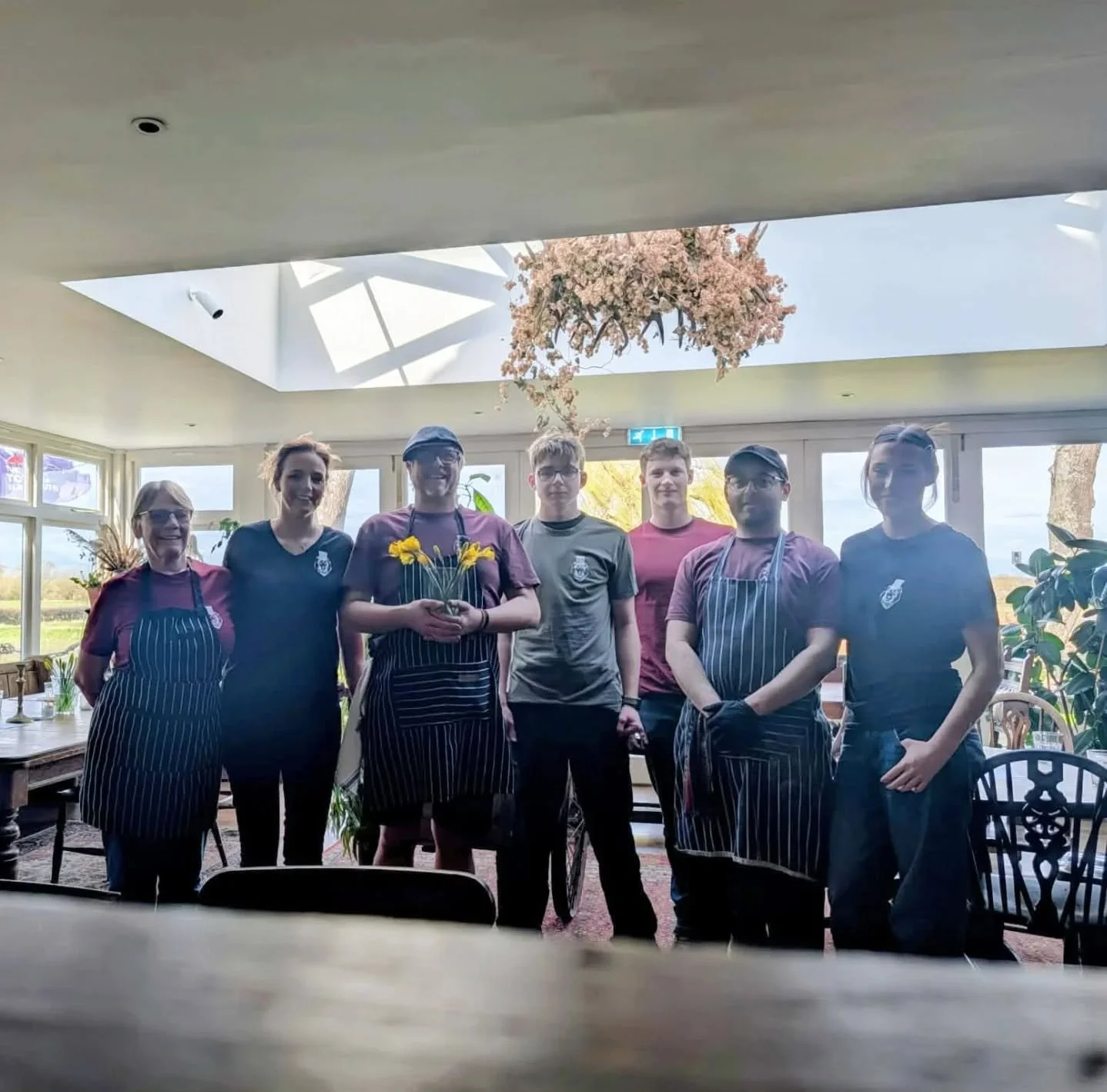 Happy Mother&rsquo;s Day from The Red Lion Team &amp; Jacked &lsquo;n&rsquo; Juicy! We cant wait to serve you your roasts!👋🏻🌸🫶🏼