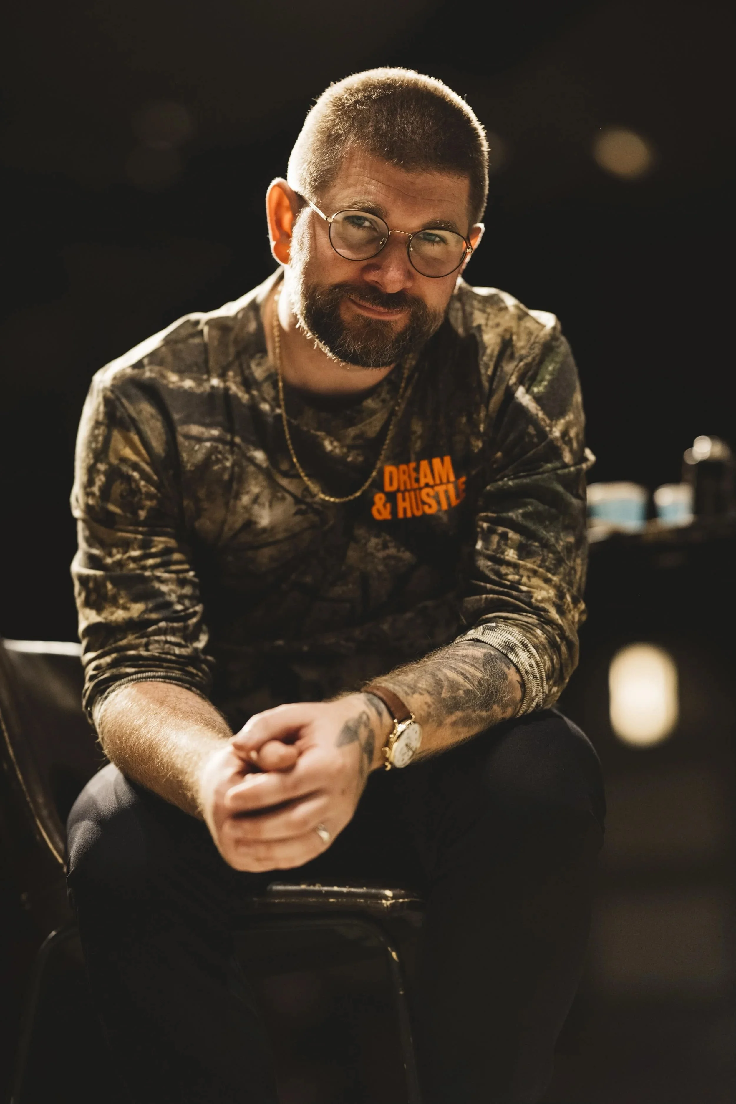 Laurie’s customers, Fernando and Kate embracing by the lake on their wedding day.