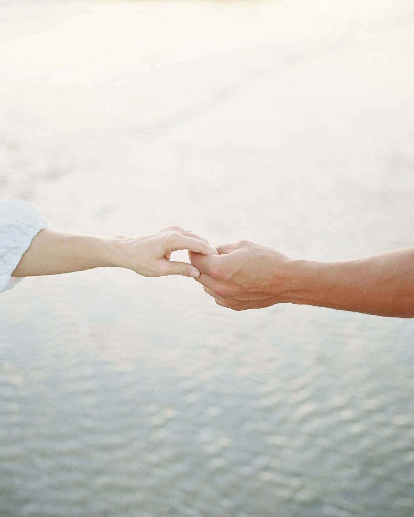 Hold my hand. 

Lab: @richardphotolab 
Film: @kodak Portra 400
