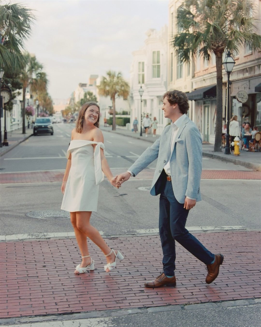 Alex + Josh on medium format film.

Photography: @nicholasgoreweddings 
Lab: @charlestonfilmlab 
Scan: @nicholasgoreweddings