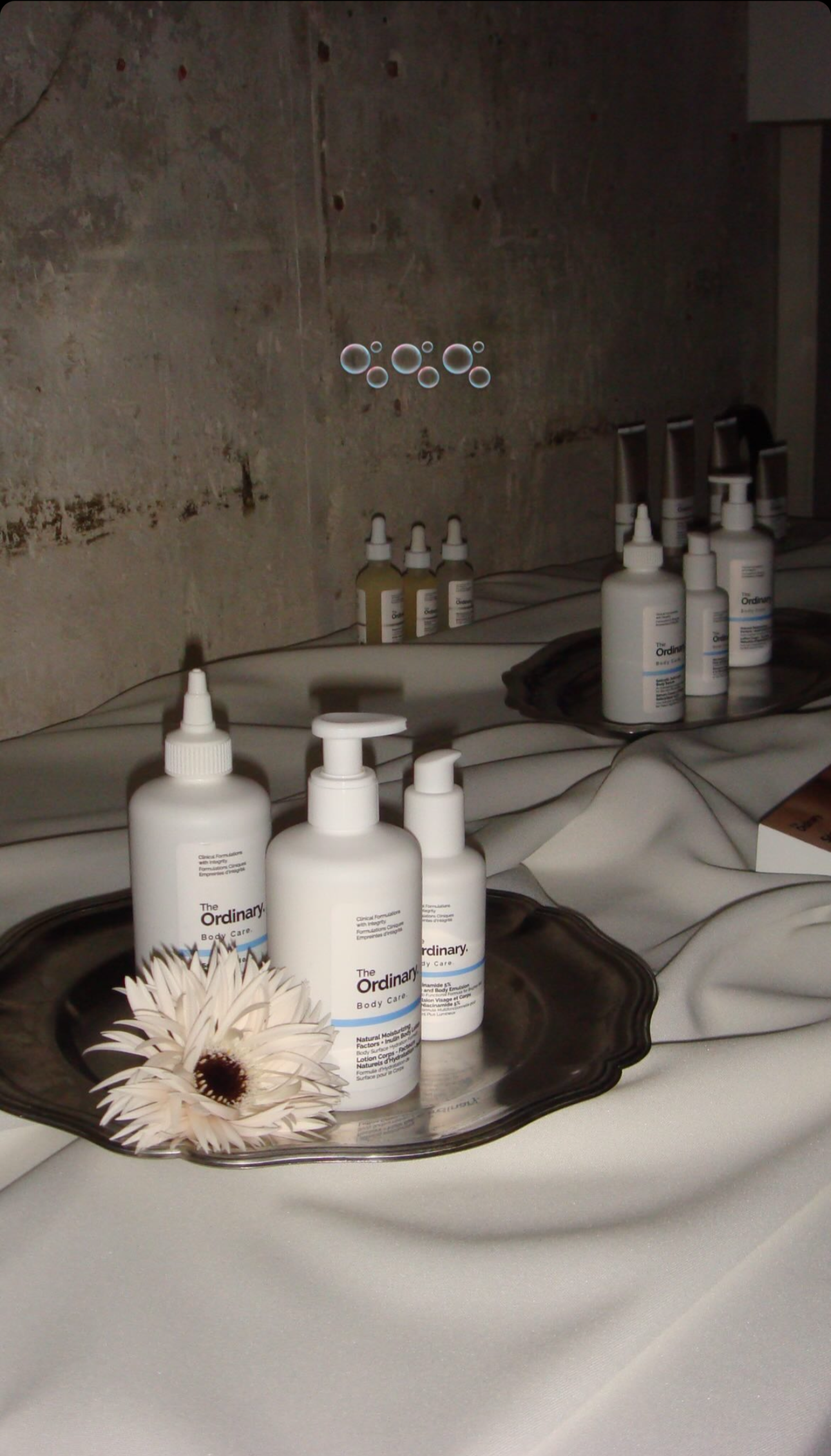 Dîner The Ordinary Lancement gamme corps 
Ancré, La table verte, Marjane Bouazdi , 