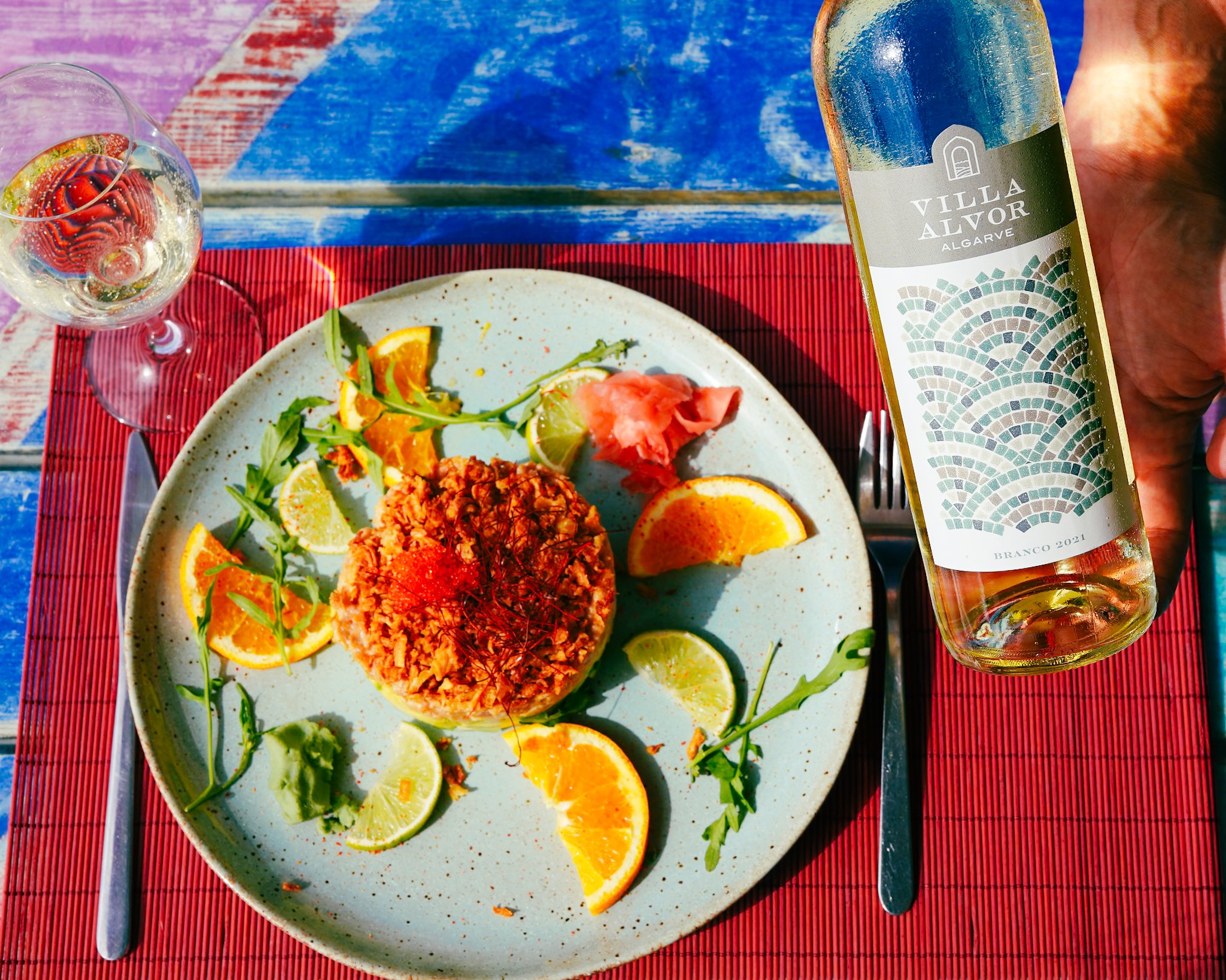 Projeto realizado para Villa Alvor (Grupo Aveleda) durante meu período como Designer Multimédia na Aveleda, S.A.
© Aveleda, S.A. - Todos os direitos reservados.