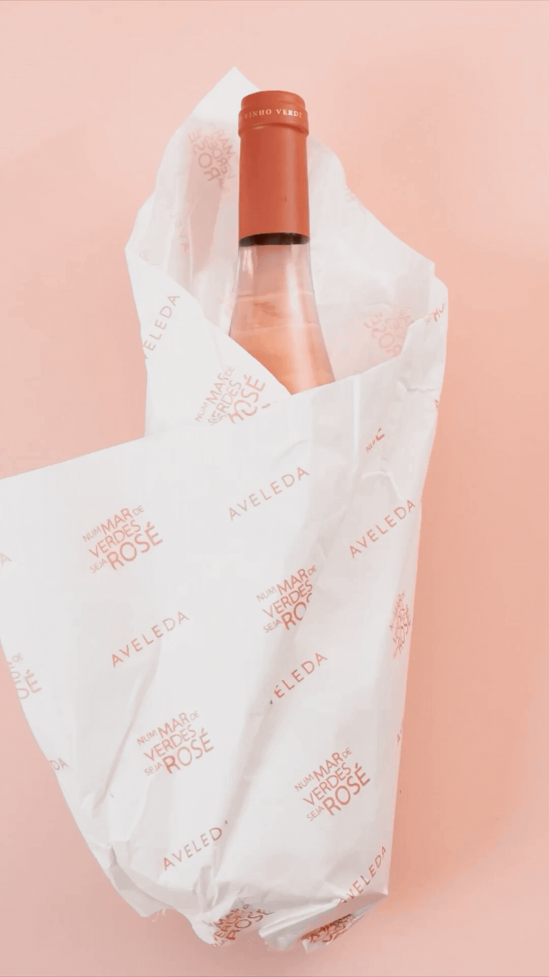 Projeto realizado para Aveleda (Grupo Aveleda) durante meu período como Designer Multimédia na Aveleda, S.A.
© Aveleda, S.A. - Todos os direitos reservados.