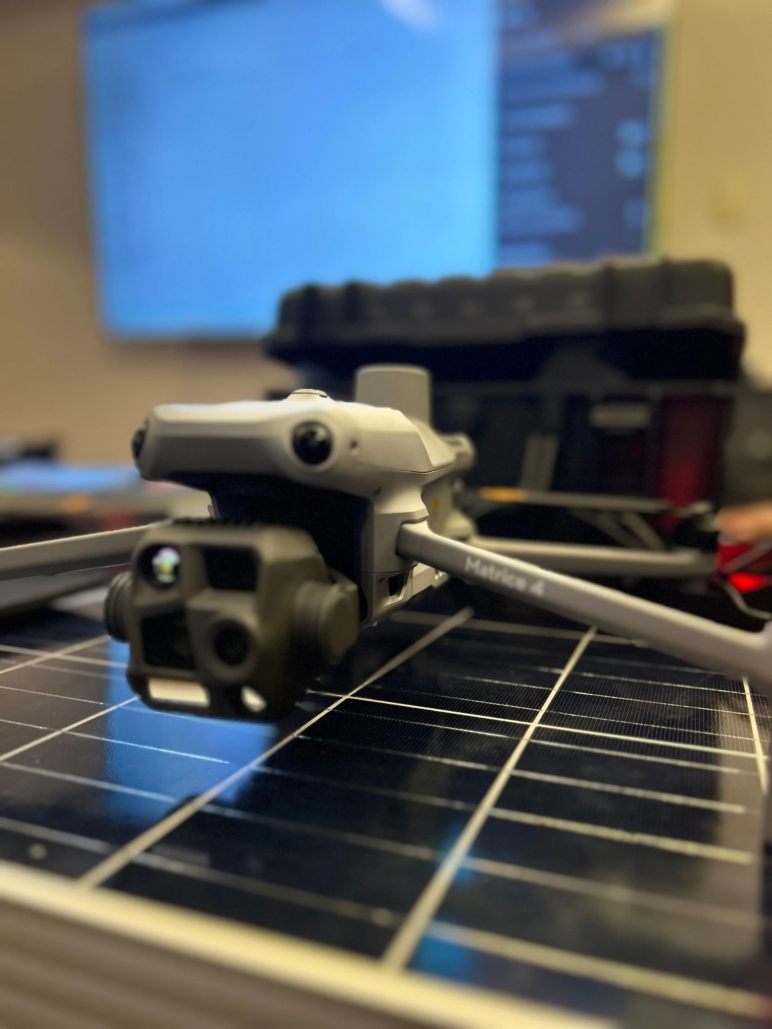 Inspección de paneles solares con drones DJI