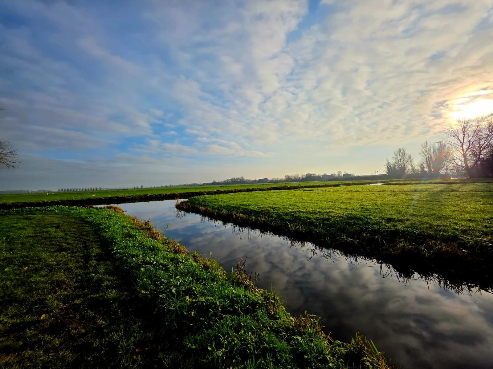 WhatsApp Image 2025-12-21 at 15.58.15 (1).jpeg