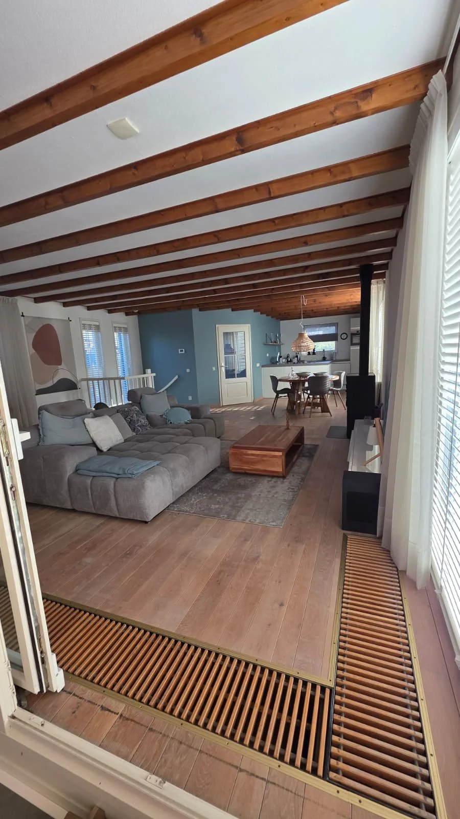 WhatsApp Image 2026-04-06 at 14.05.57 (1).jpeg