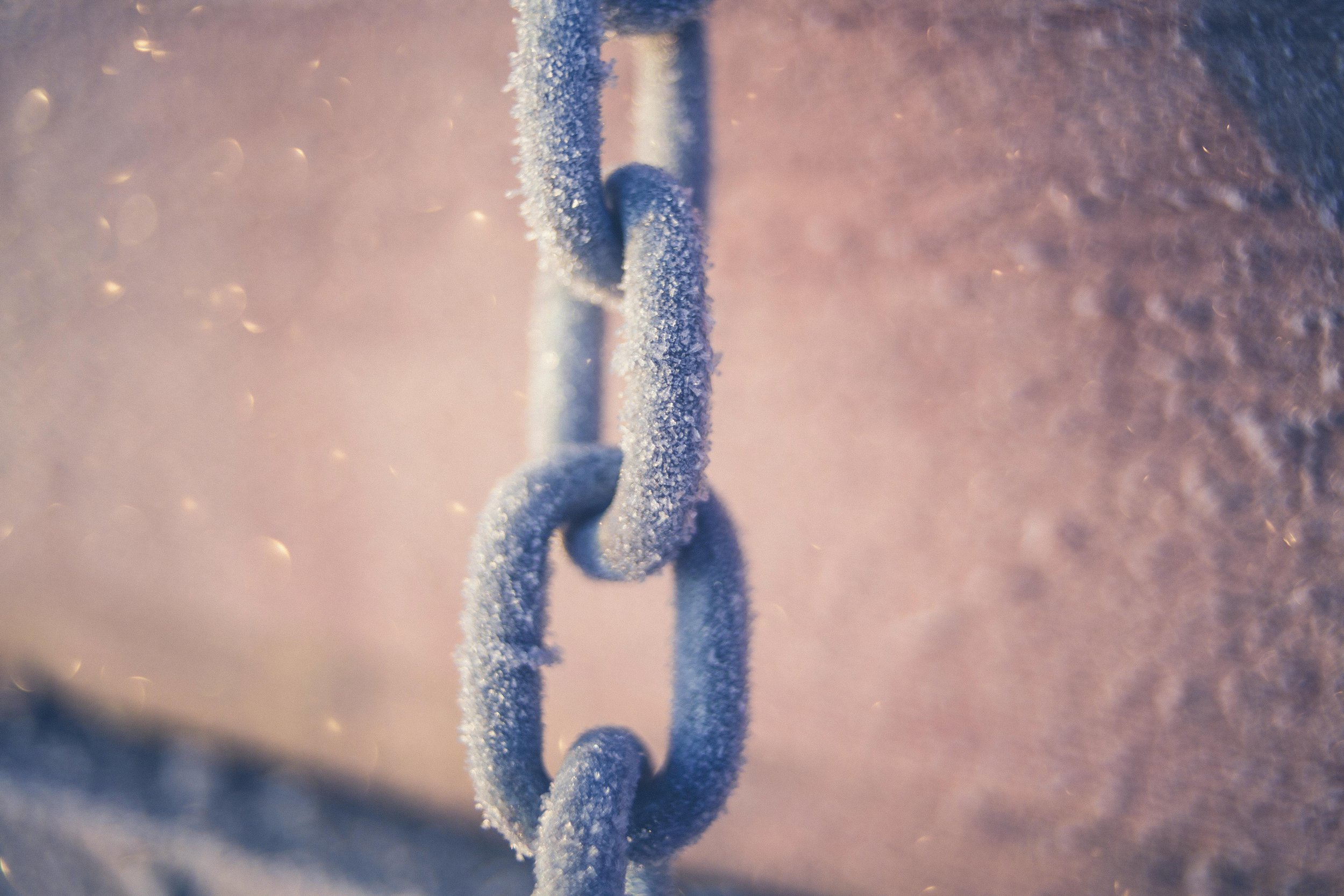 Why Leaving a Narcissist Feels So Hard