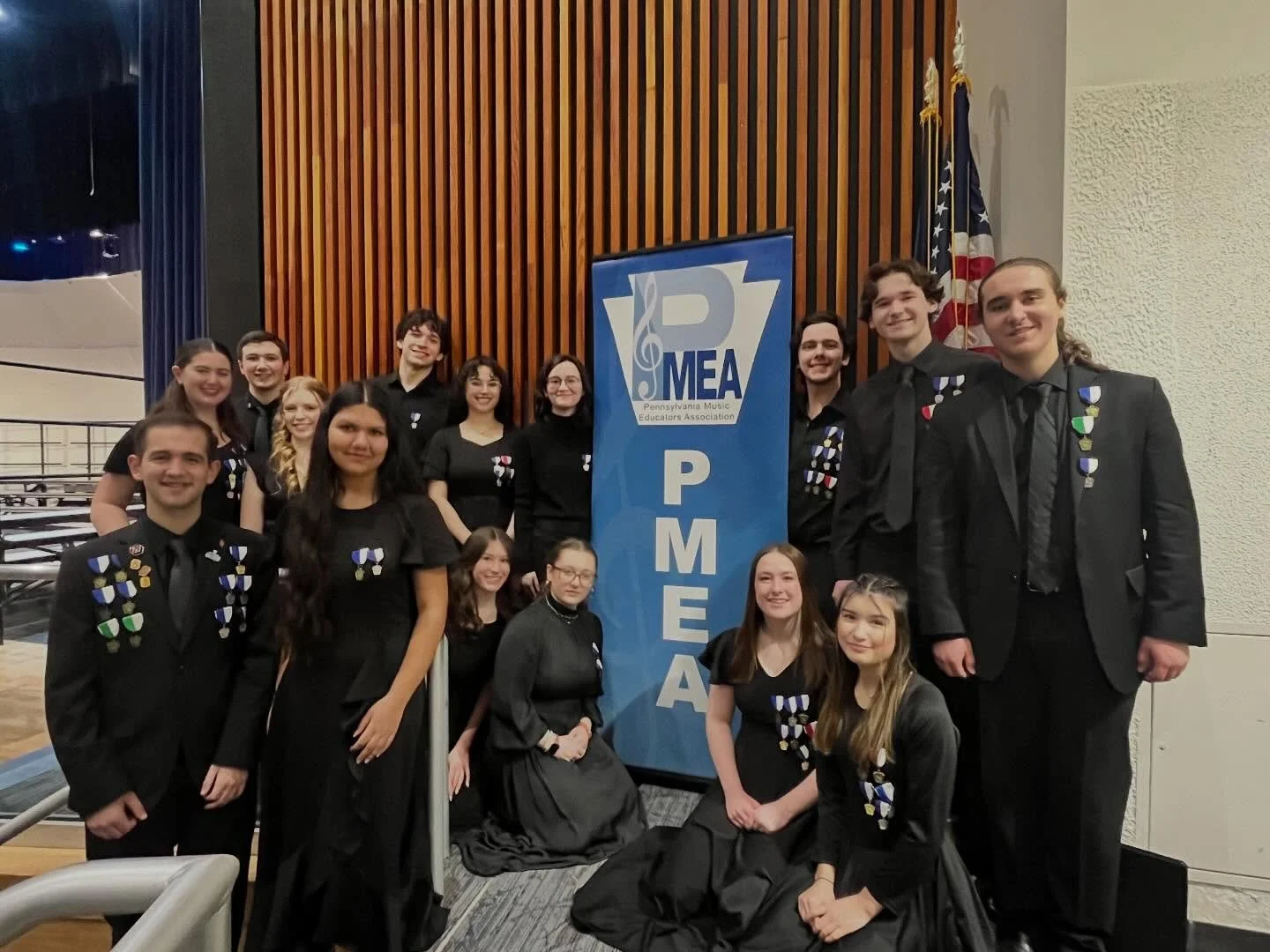 Huge shout-put to these amazing musicians who sang their faces off at this morning at Region VI choir conducted by Ithaca College alum Dominick DiOrio! 

Maddie Garson- Soprano 1 (Strath Haven HS)*
Aries Serinksy- Soprano 1 (Conestoga HS)*
Maelle Sta
