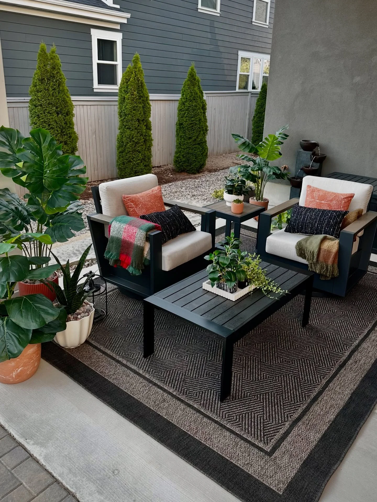 Our Patio in Still Life 🪴✨ When styling our patio, I focused on what would make my husband and I want to spend time out here. It had to feel relaxed, easy to care for, and just a little like a vacation at home.

We added a mix of textures, soft ligh