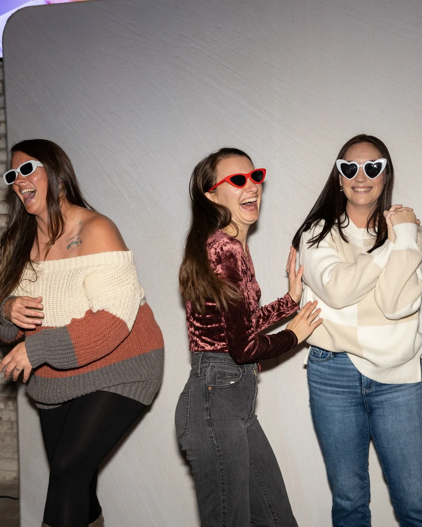 Get your crew together 💘 Open 11~1:30am + @sunkencork 4~12am

#kansascity #crossroadskc #kclocal #kcdrinks