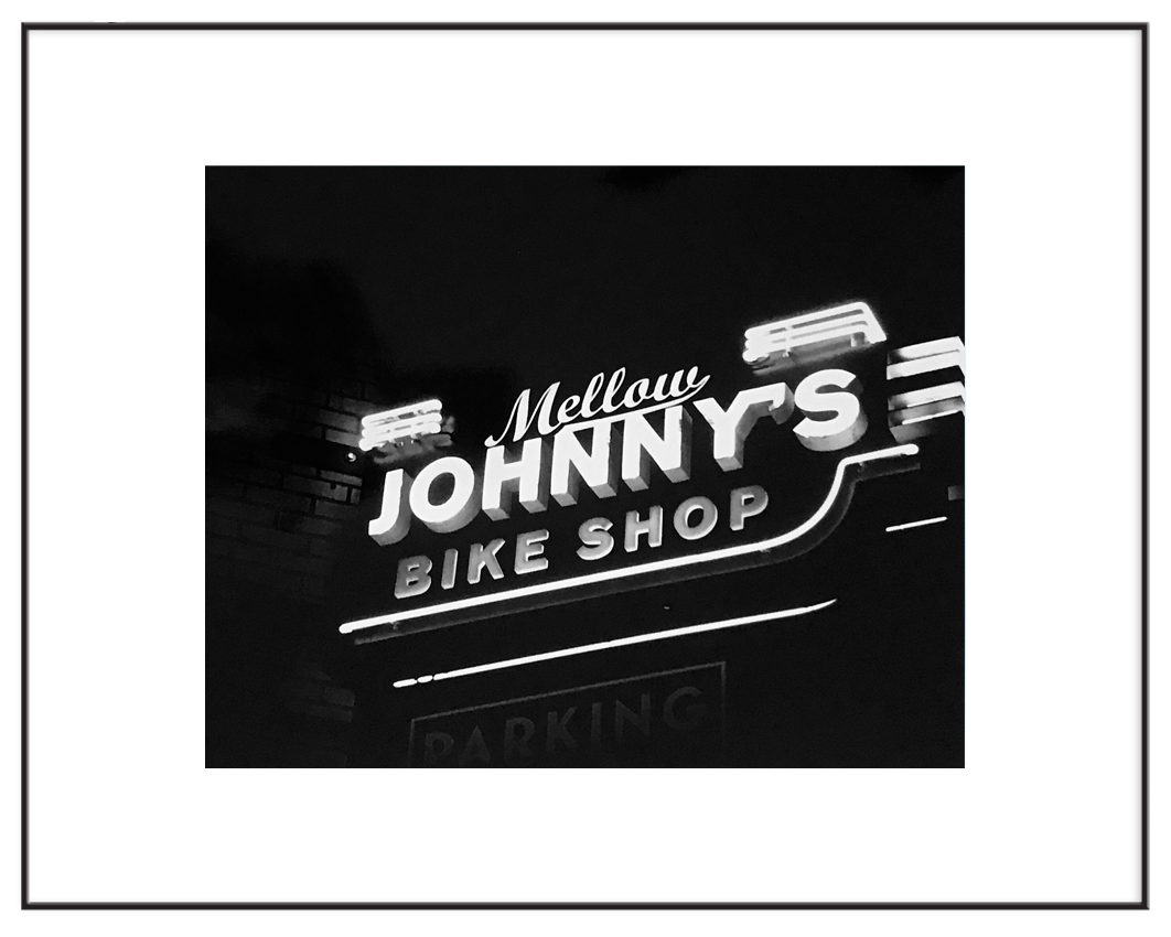 JohnnysBikeShop.png