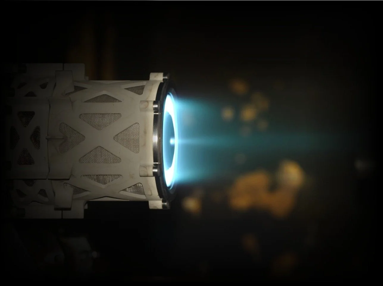 MaSMi Hall thruster operating with chamber lights on xenon propellant at 1 kW