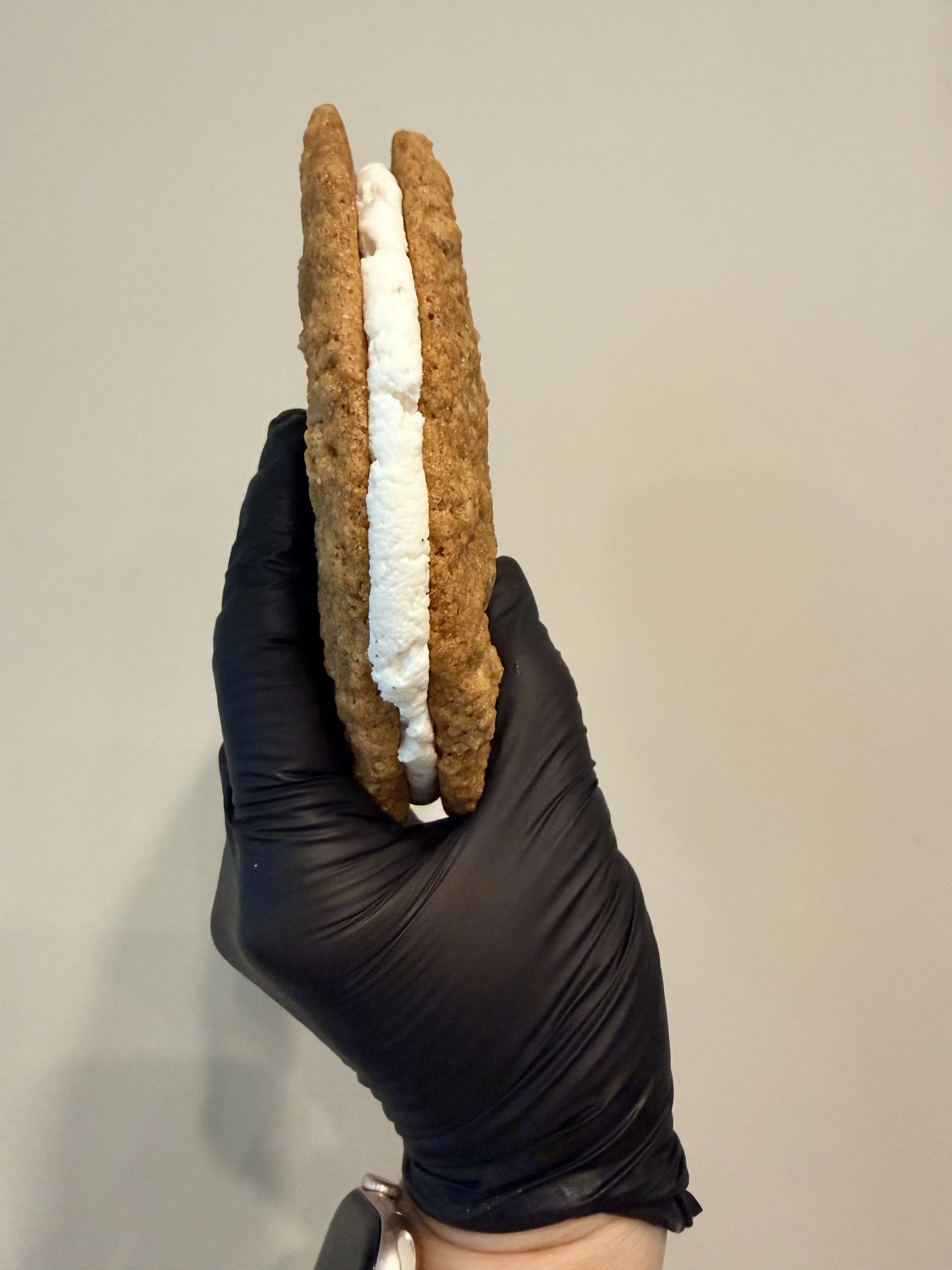 oatmeal cream pie 3.JPG