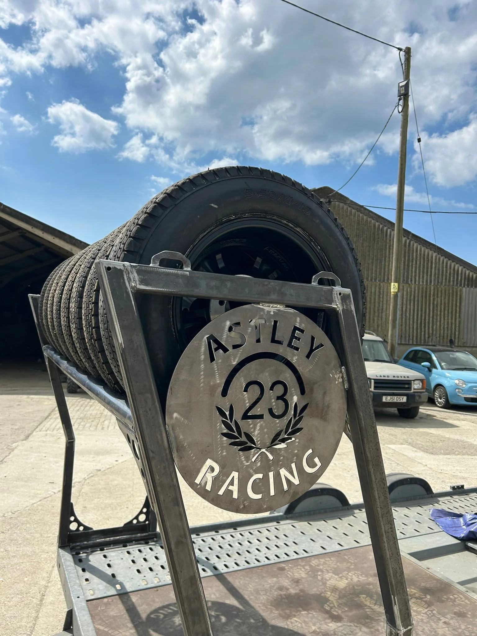 Bespoke trailer attachment for carrying tyres