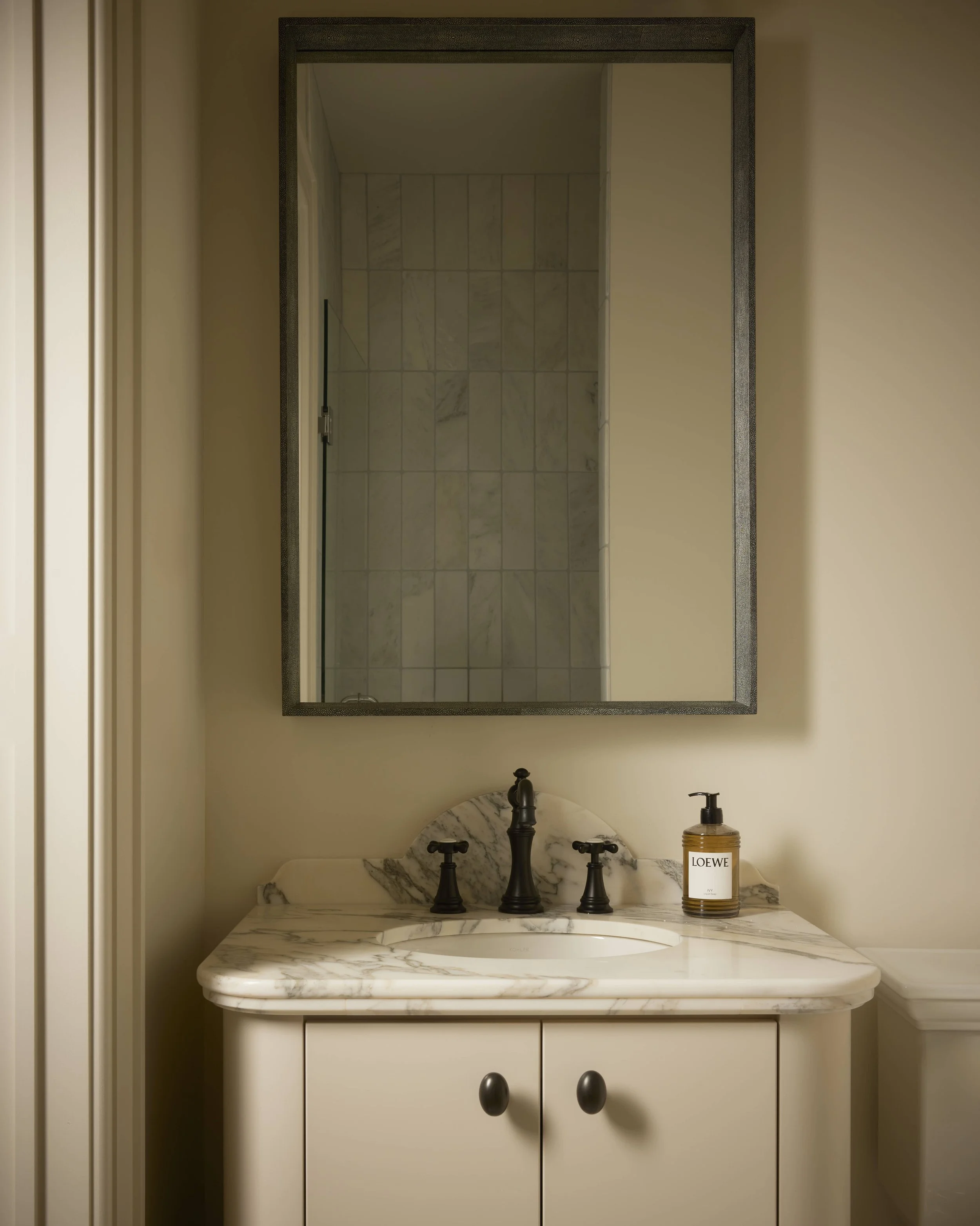 ForwardInteriorsxLeaside15869.jpg