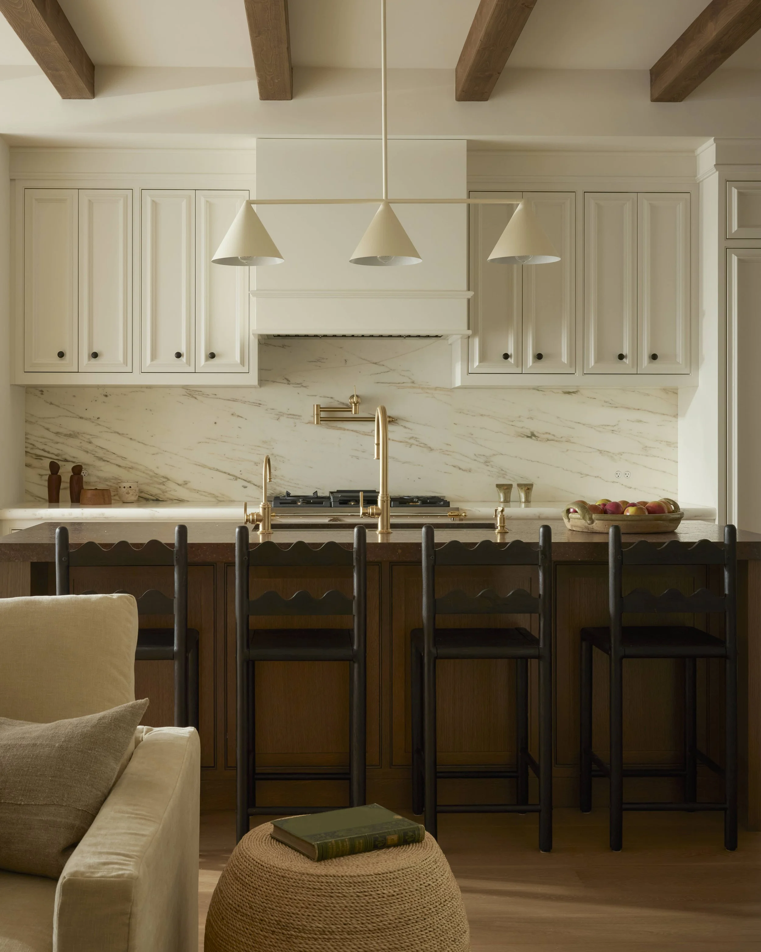 ForwardInteriorsxLeaside15708.jpg