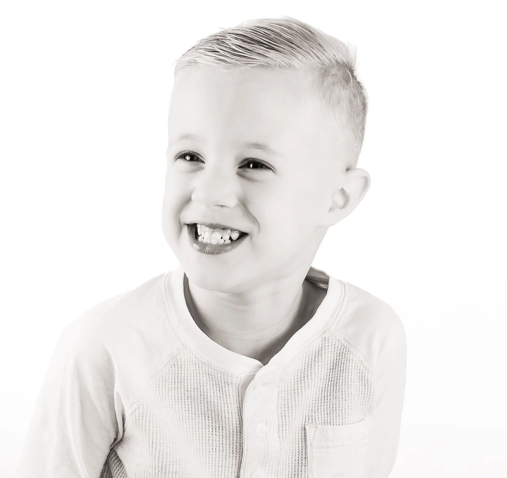       
  
    Have you ever wanted a beautiful portrait without committing to a full photo session?  That’s exactly why I created  Signature Portraits .  They’re simple, polished portraits designed to give you something classic and meaningful without