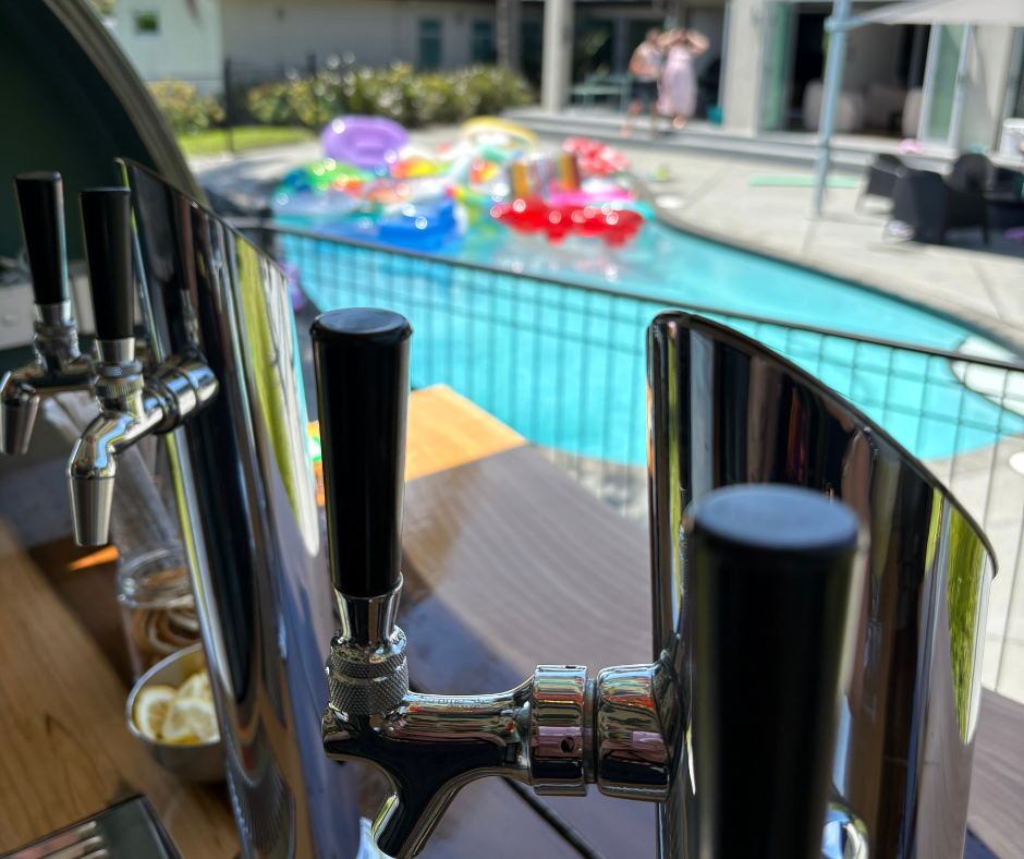 Pool party with The Cocktail Cart