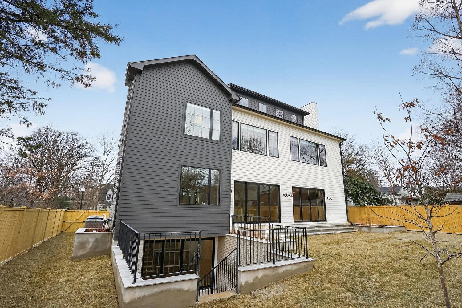 Exterior Rear Areaway
