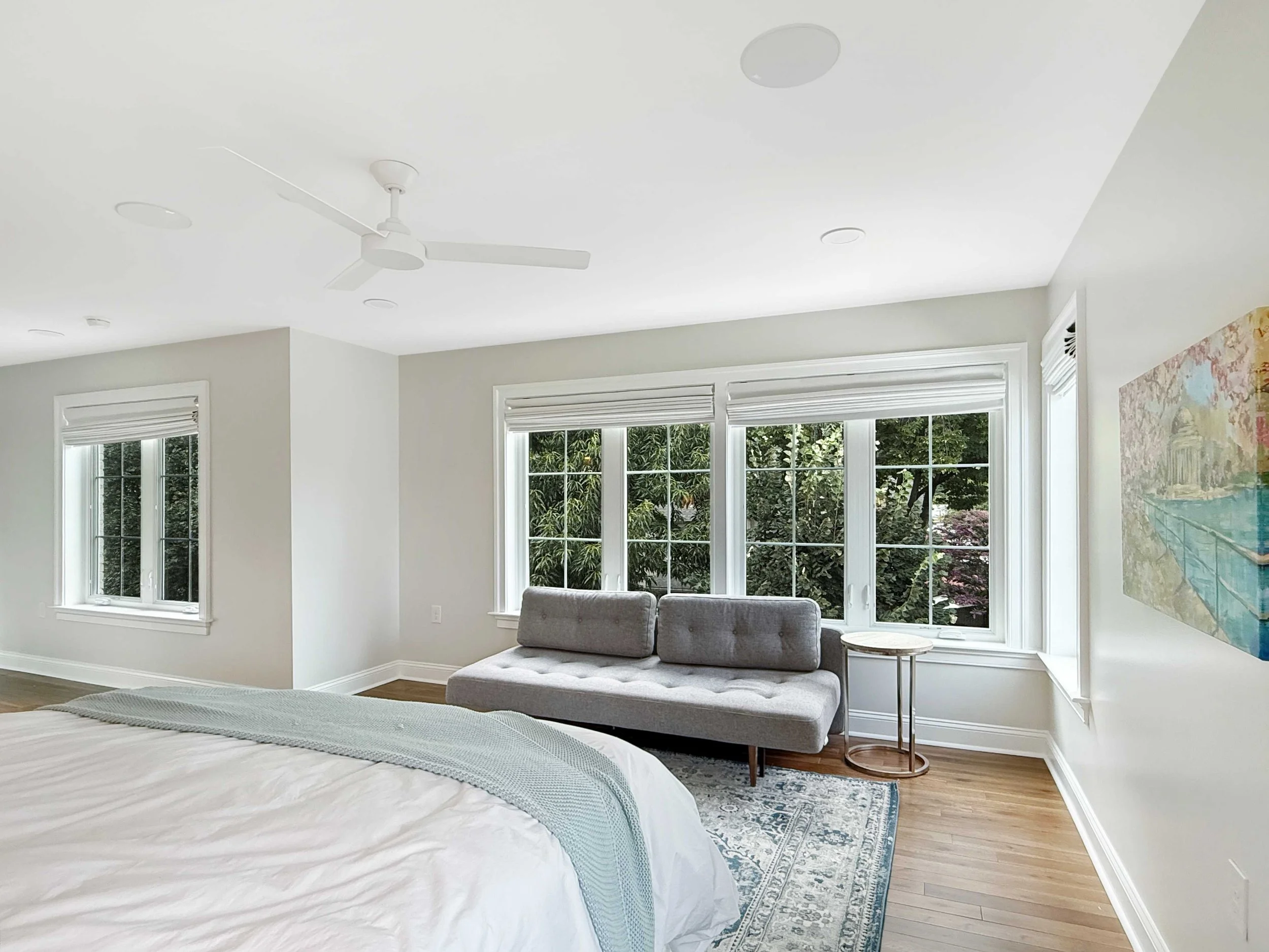 Master Bedroom Bed.jpg