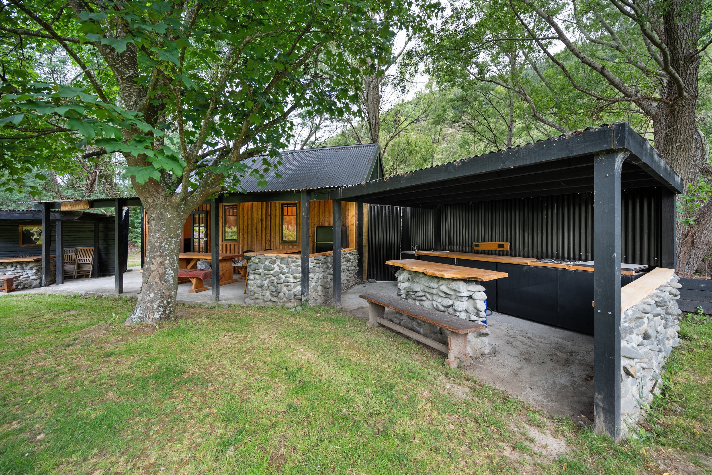 Dannys cabin BBQ area.jpg