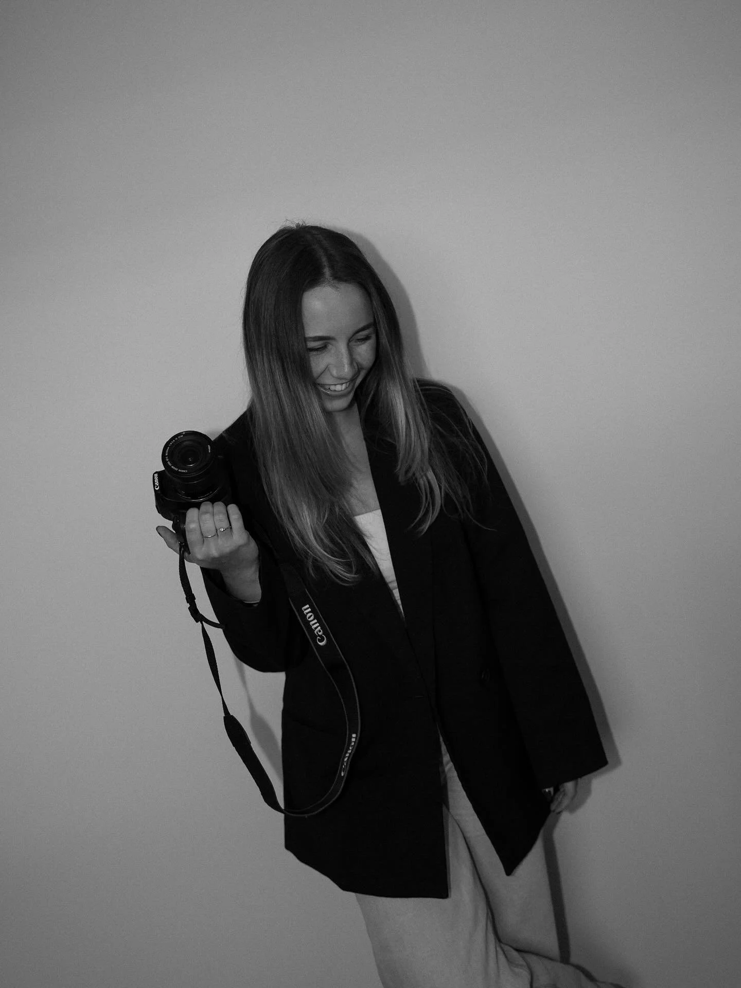 Its been a couple of months since I launched @deightoncreative so I figured it was time to finally say hi

I&rsquo;m Judith &ndash; the founder, creative director and face behind DC

I&rsquo;ve always been drawn to the arts &ndash; from choreographin