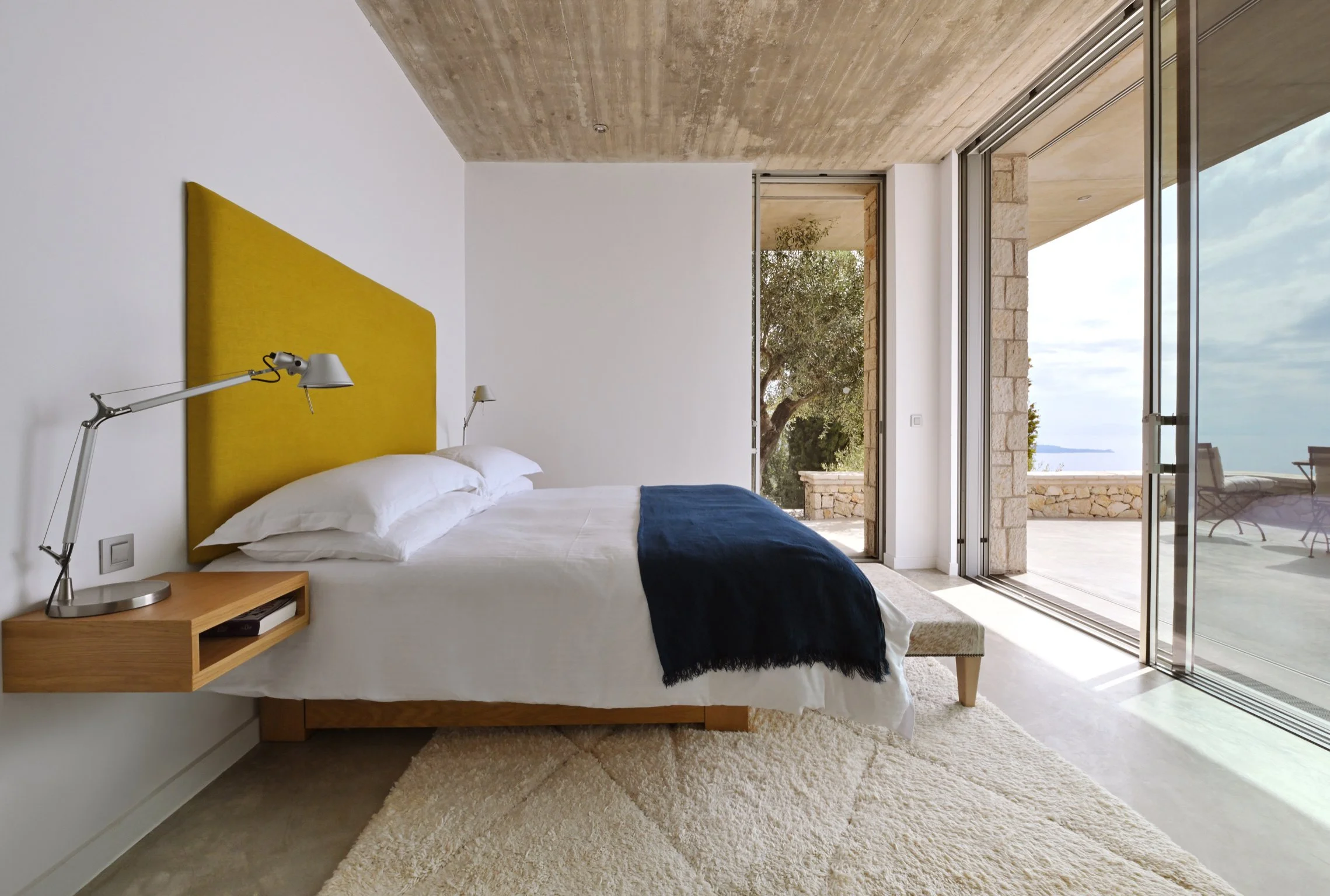Sarahs House Corfu bedroom 2.jpg