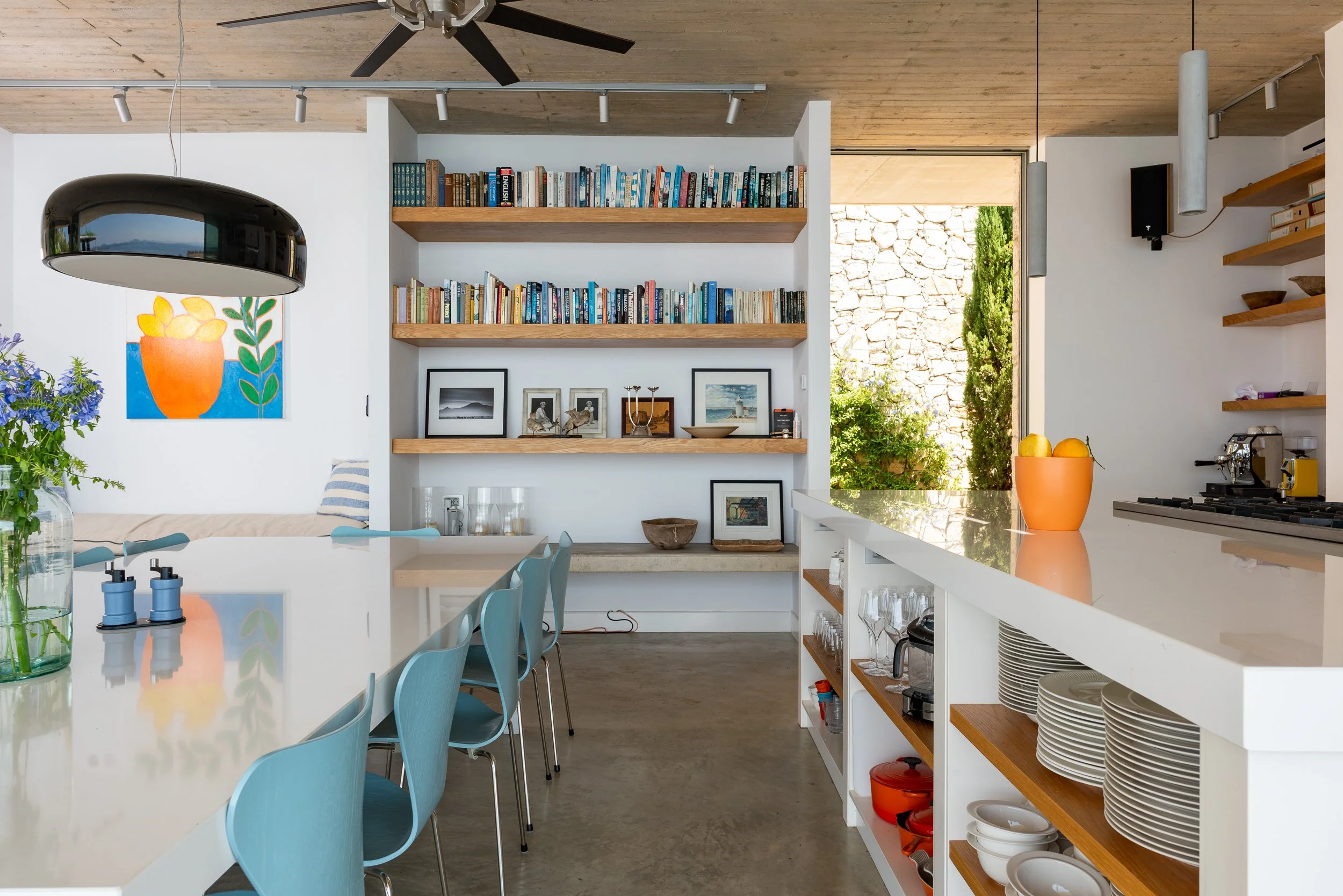 Sarahs House Corfu inside dining.jpg