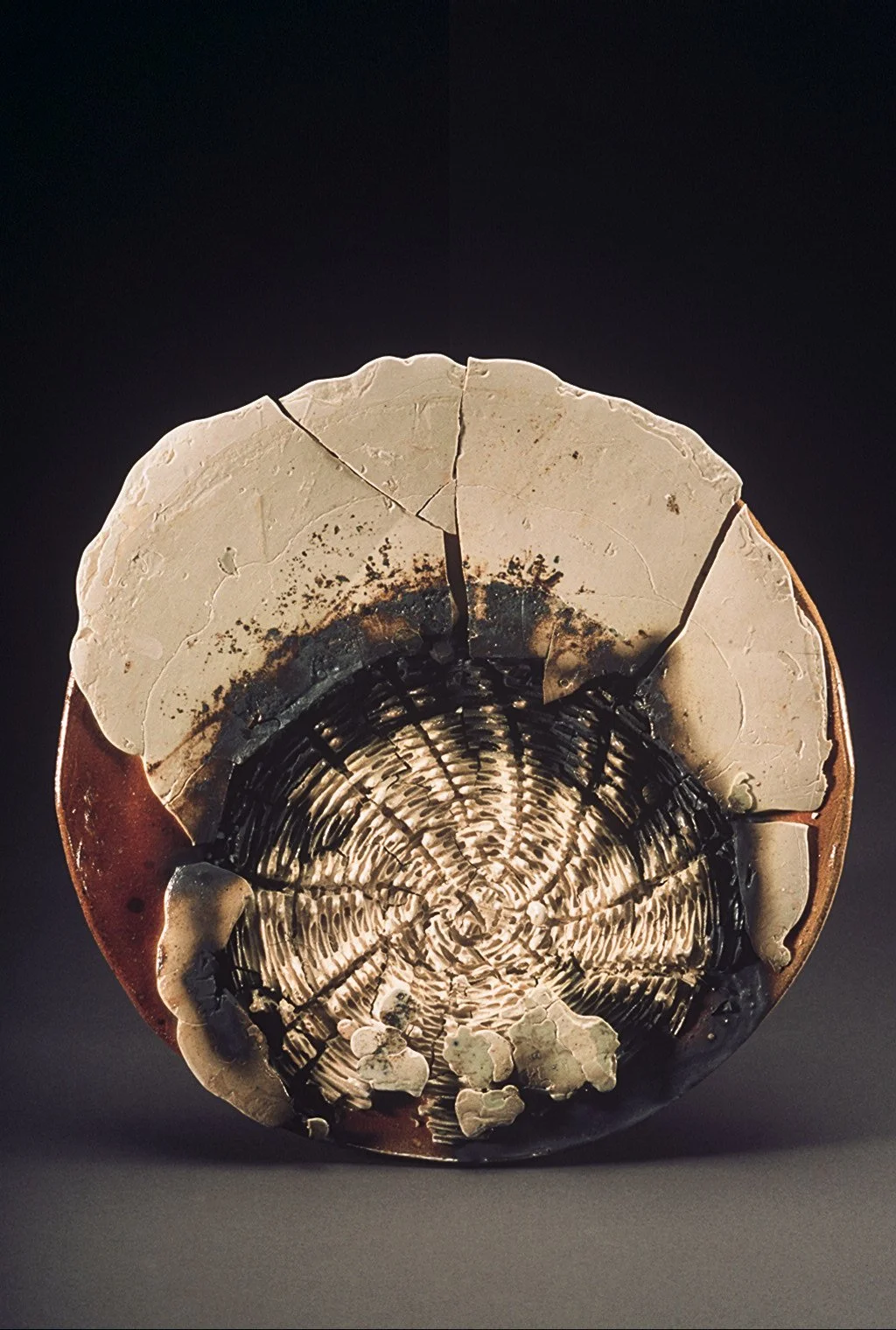 "Burning Fire" Ceramic sculpture - Cast hand-made basket