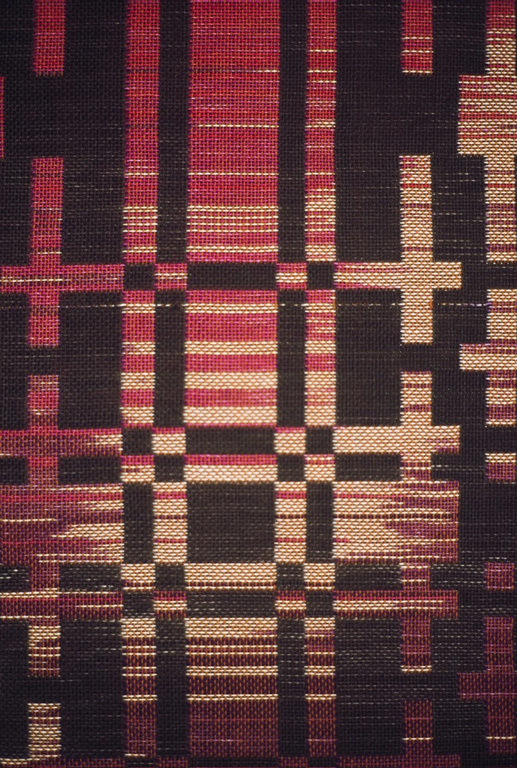 Detail "Red Landscape" - Hand-woven textile and hand-dyed - Cotton