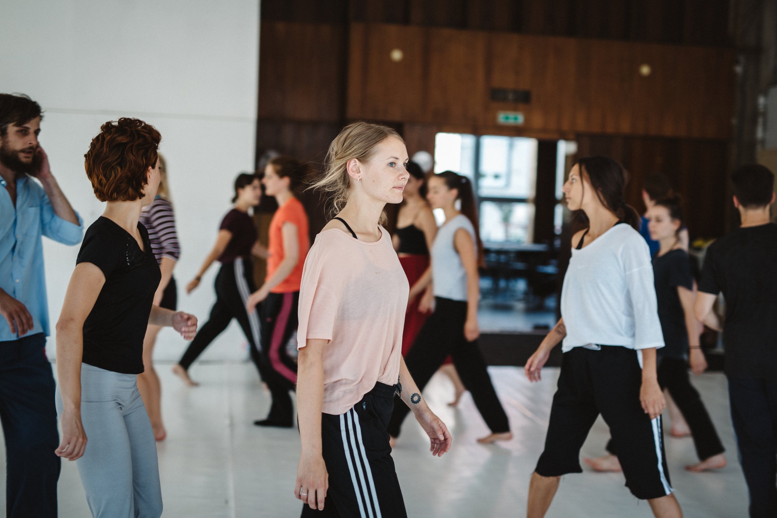 Lizard Beats class: participants practising together in a large studio