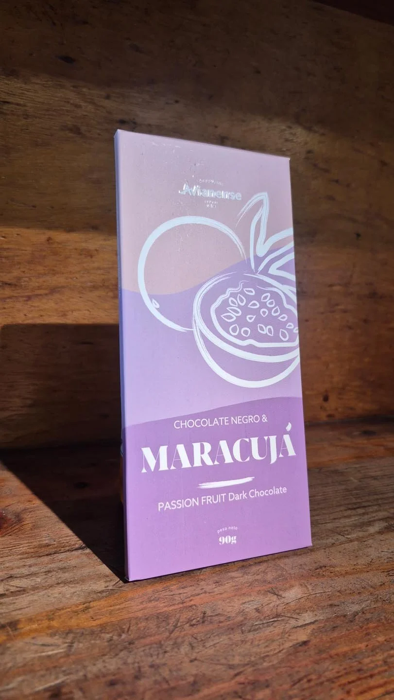 Avianense / Tablete choc negra Maracuja - 90g