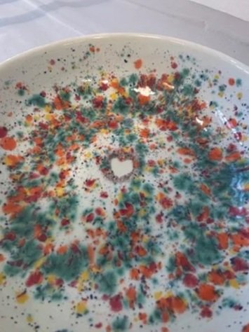 Herz in Aufplatzfarbe
