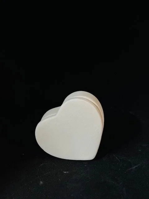 Art 542/ 16€, kleine Herzdose, 8,5*7,5cm, H 2,5cm