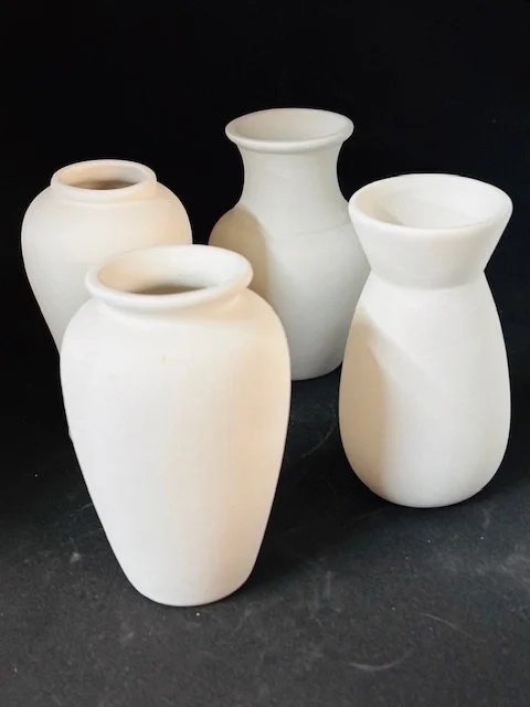 513 / 20, kleine Vasen, 4 verschieden, Höhe 10cm